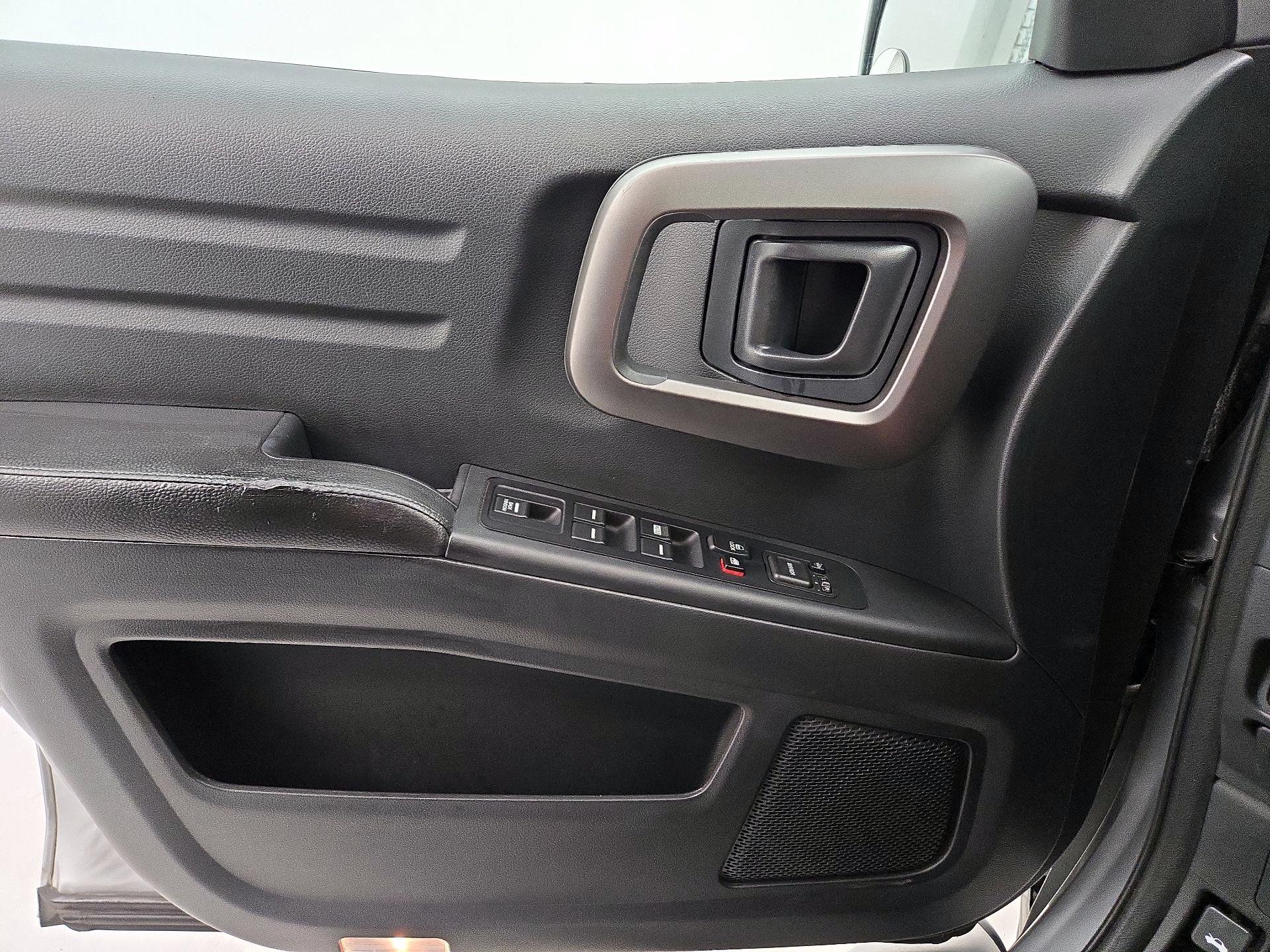 Thumbnail: 2014 Honda Ridgeline - 12