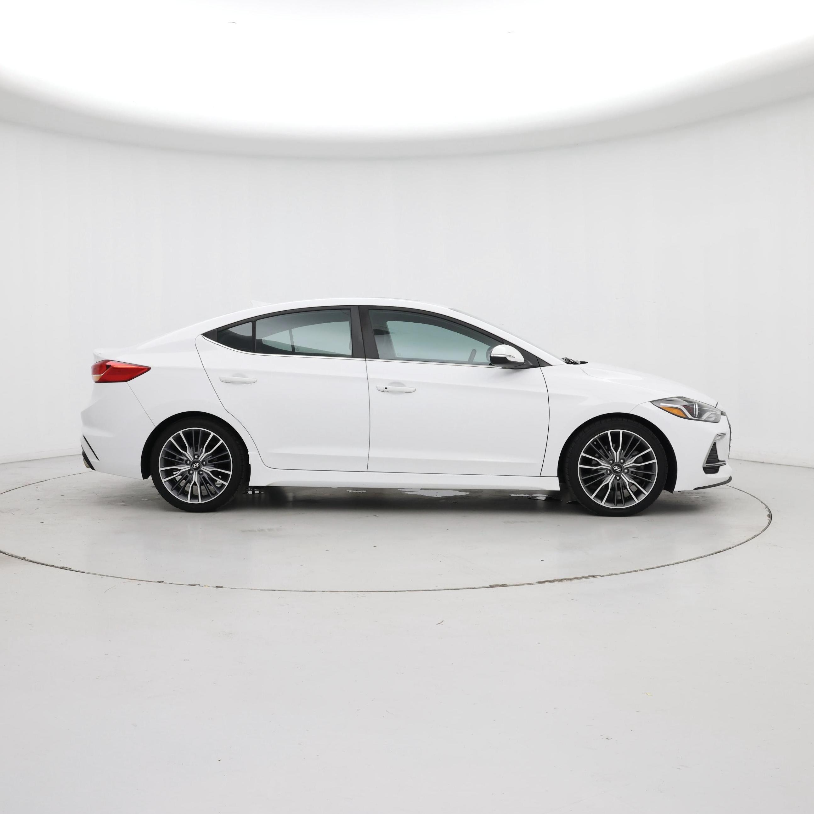 Thumbnail: 2018 Hyundai Elantra - 7