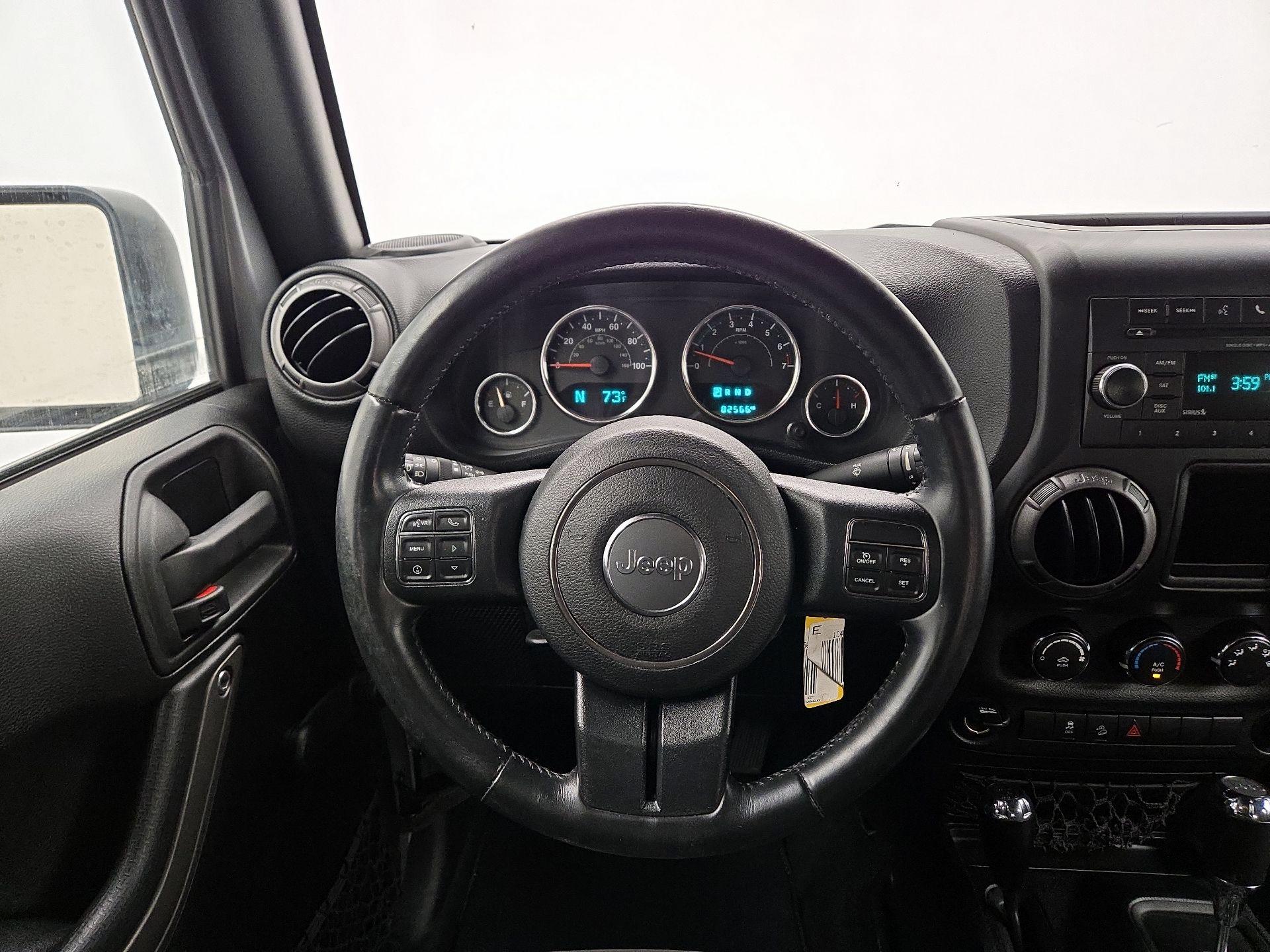 Thumbnail: 2017 Jeep Wrangler - 10