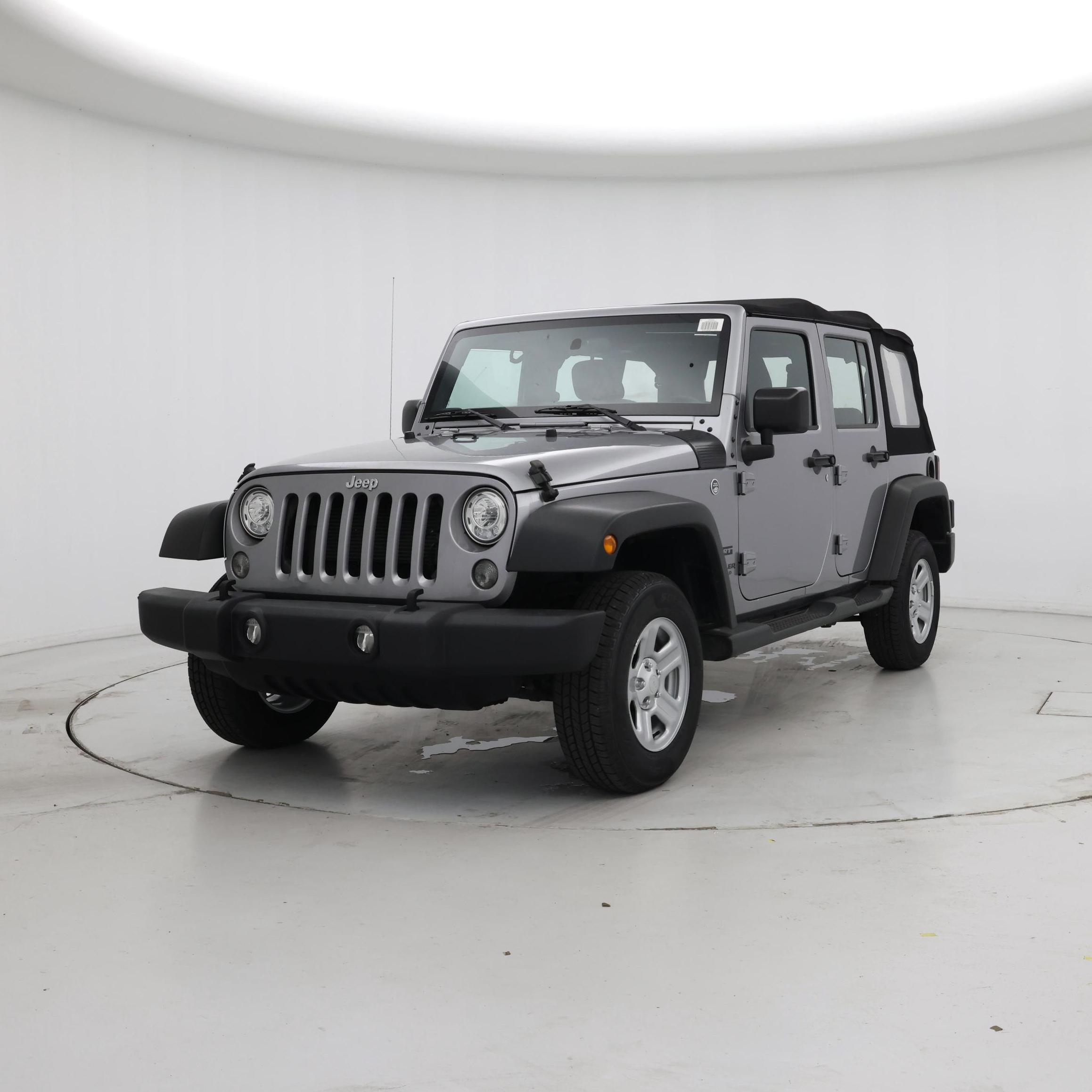 Thumbnail: 2017 Jeep Wrangler - 4