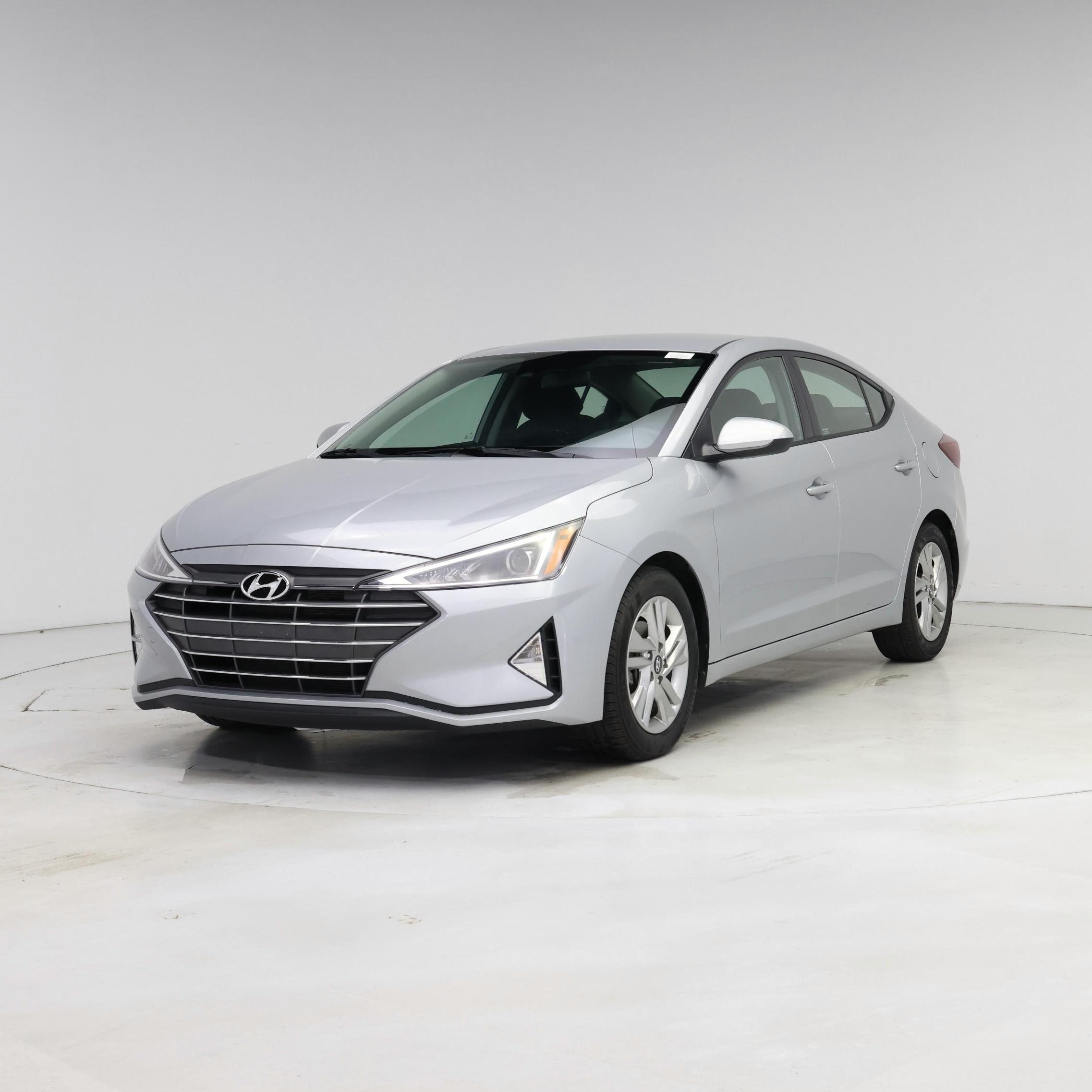 Thumbnail: 2020 Hyundai Elantra - 4