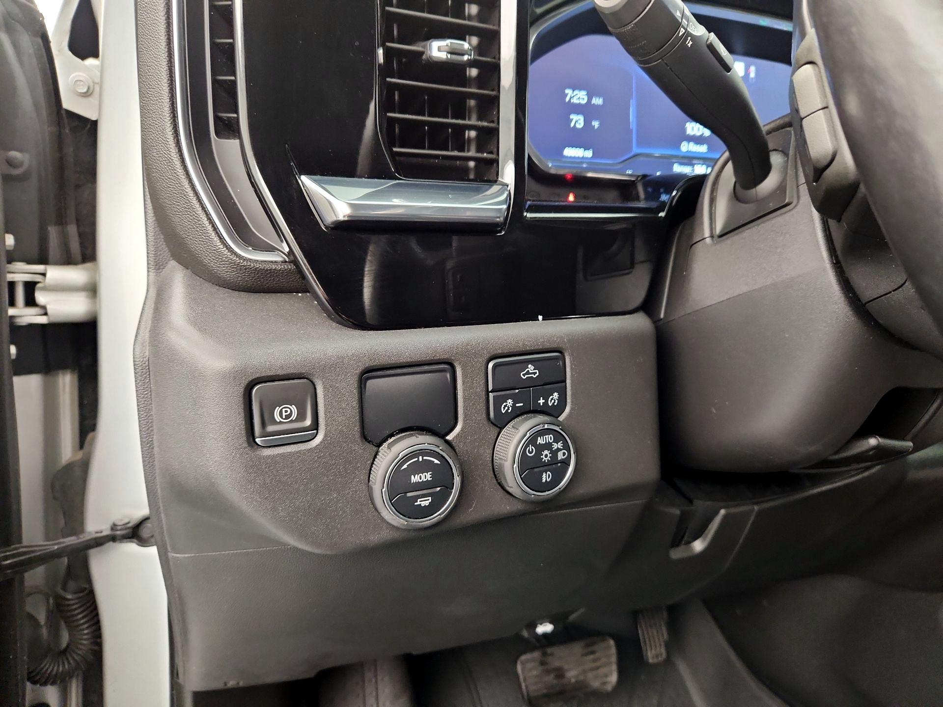 Thumbnail: 2022 Chevrolet Silverado 1500 - 13