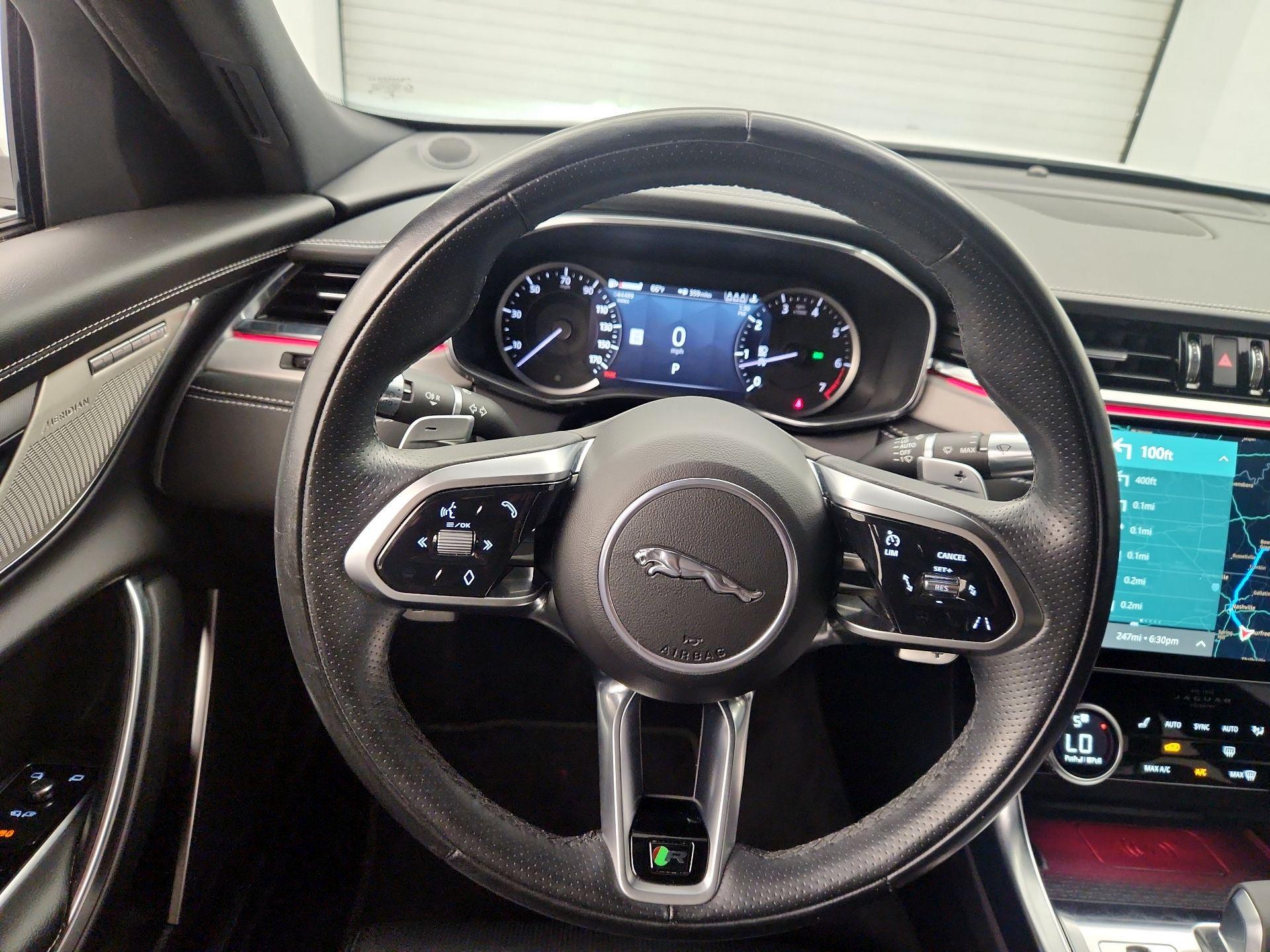 Thumbnail: 2022 Jaguar XF - 10