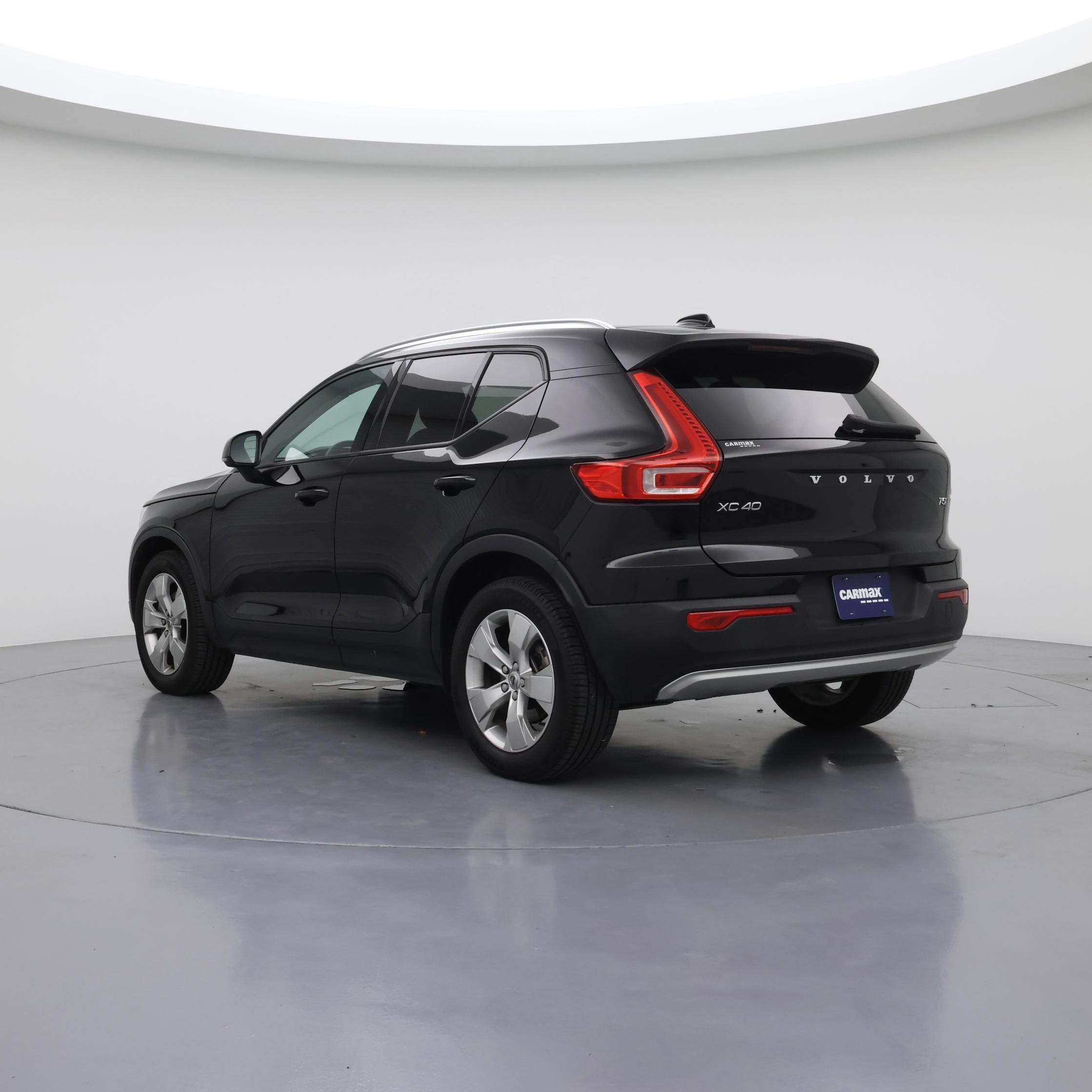 Thumbnail: 2020 Volvo XC40 - 2