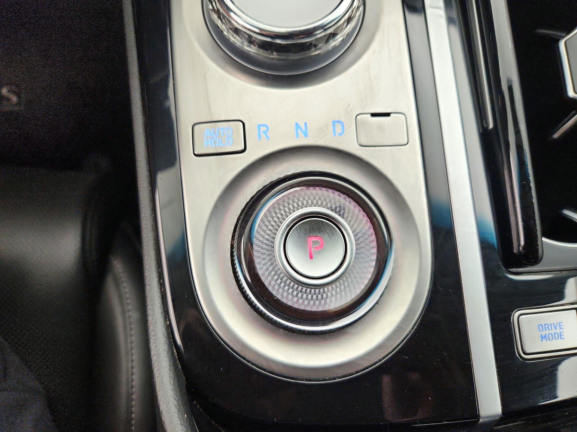 Thumbnail: 2024 Genesis G80 - 18