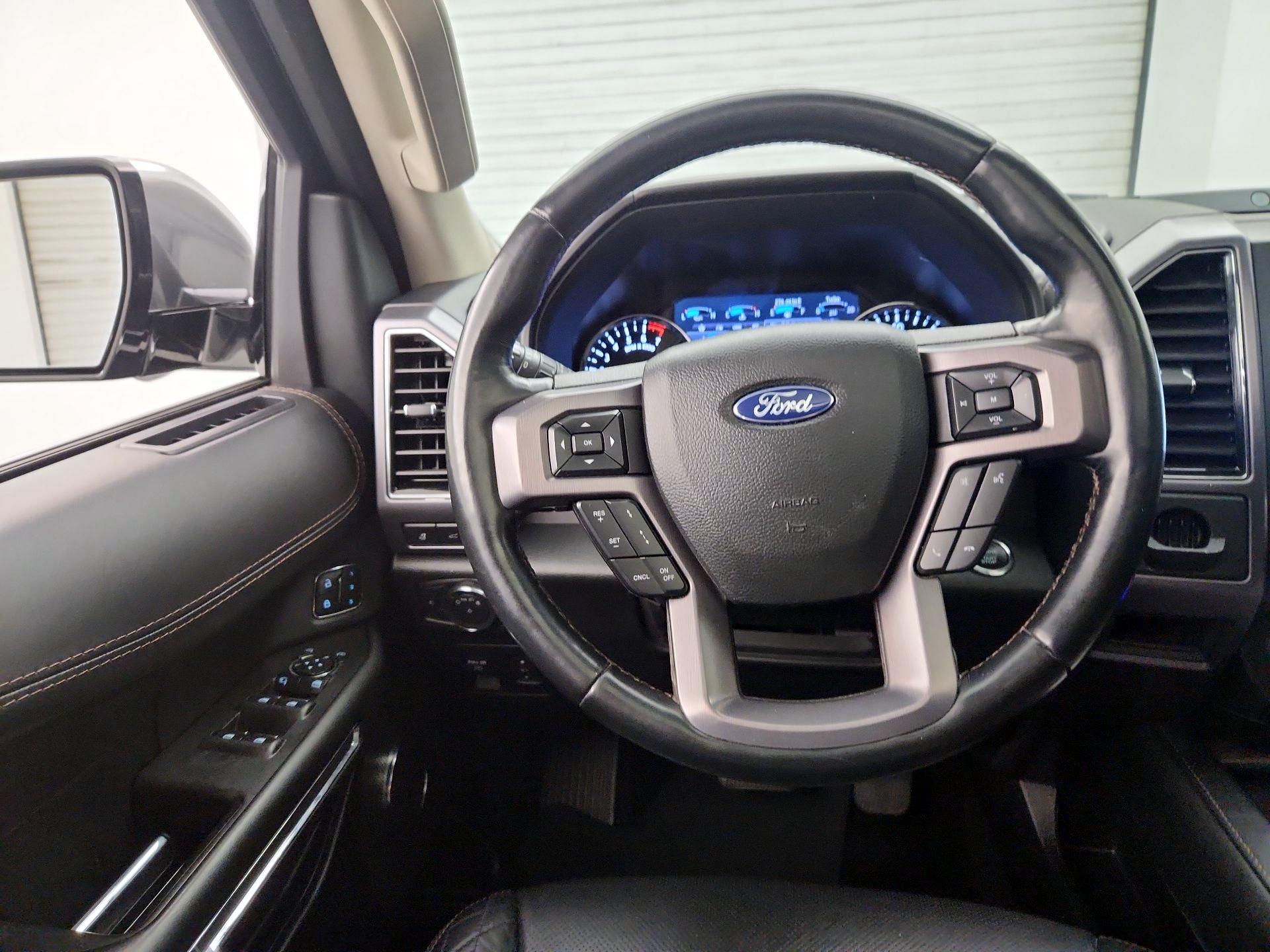 Thumbnail: 2021 Ford Expedition - 10