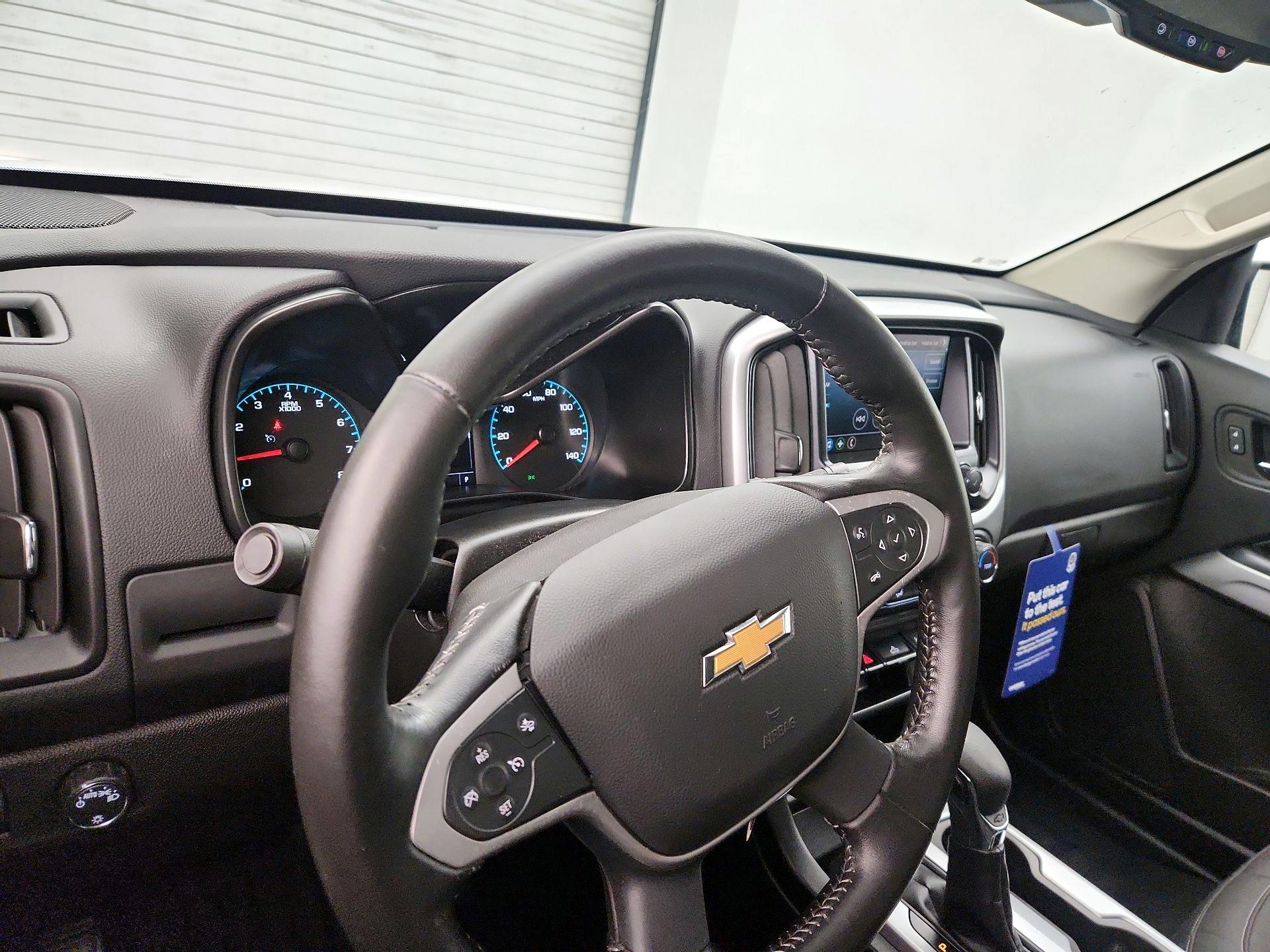 Thumbnail: 2022 Chevrolet Colorado - 9