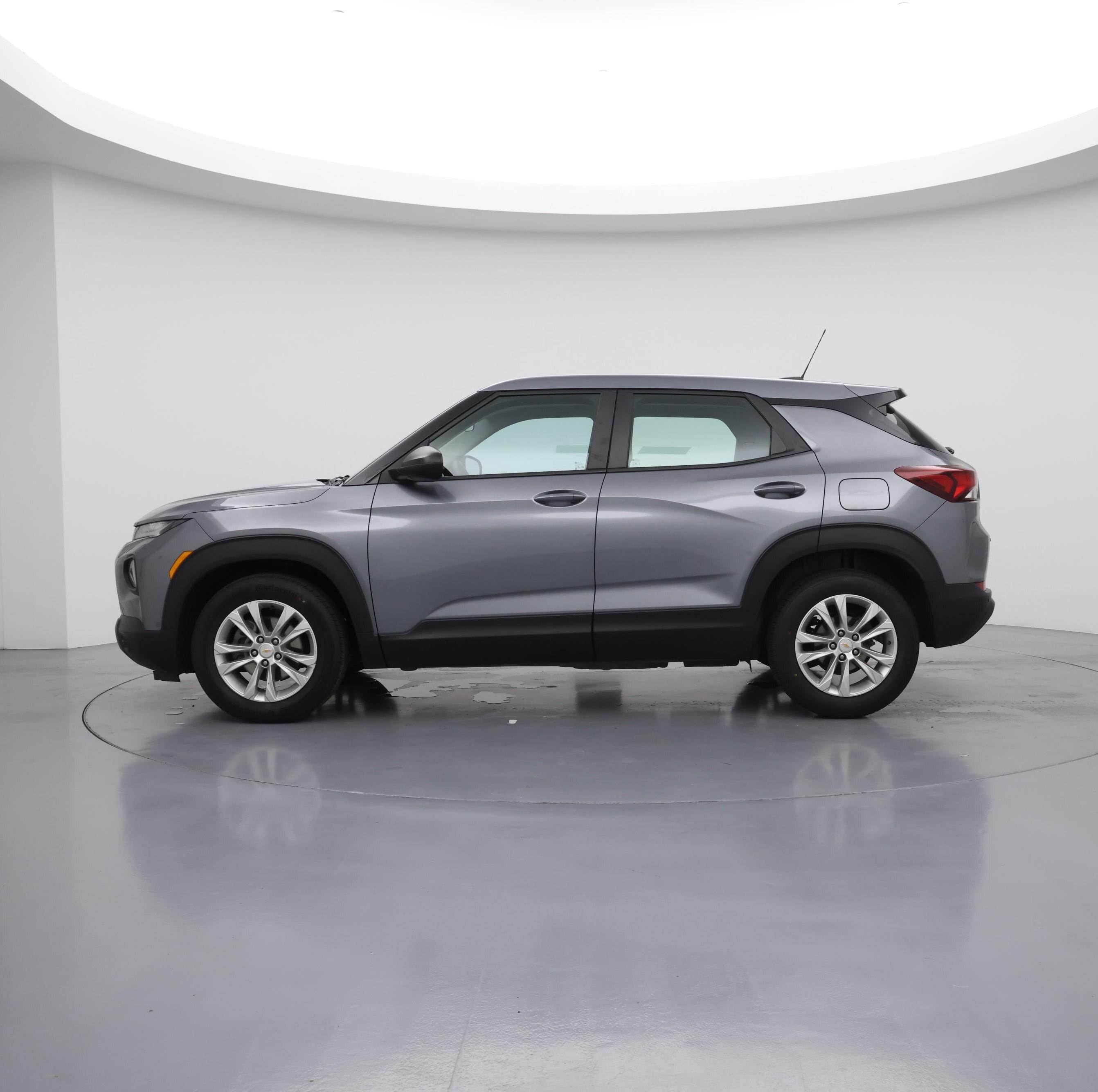 Thumbnail: 2022 Chevrolet TrailBlazer - 3