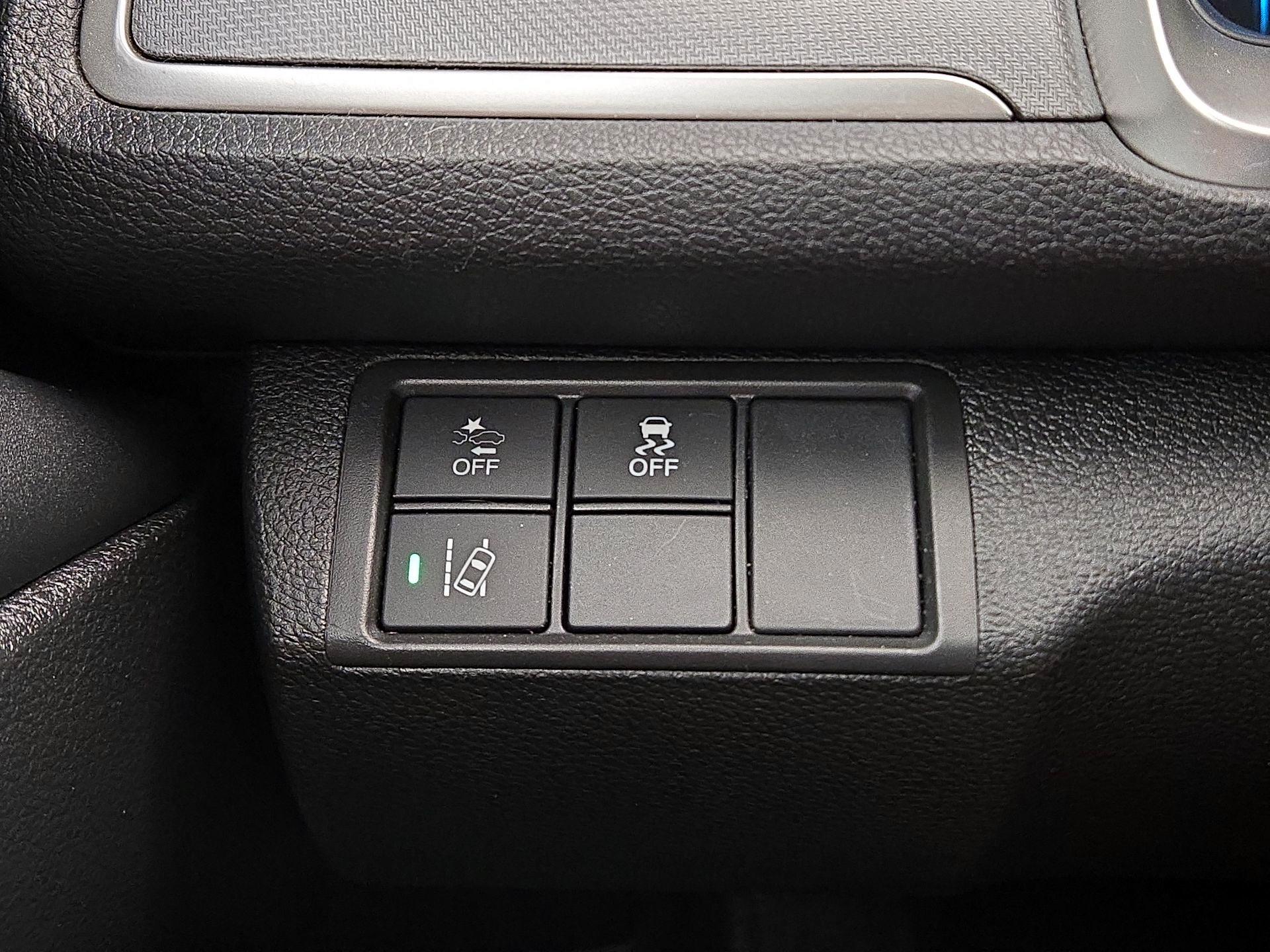 Thumbnail: 2016 Honda Civic - 13