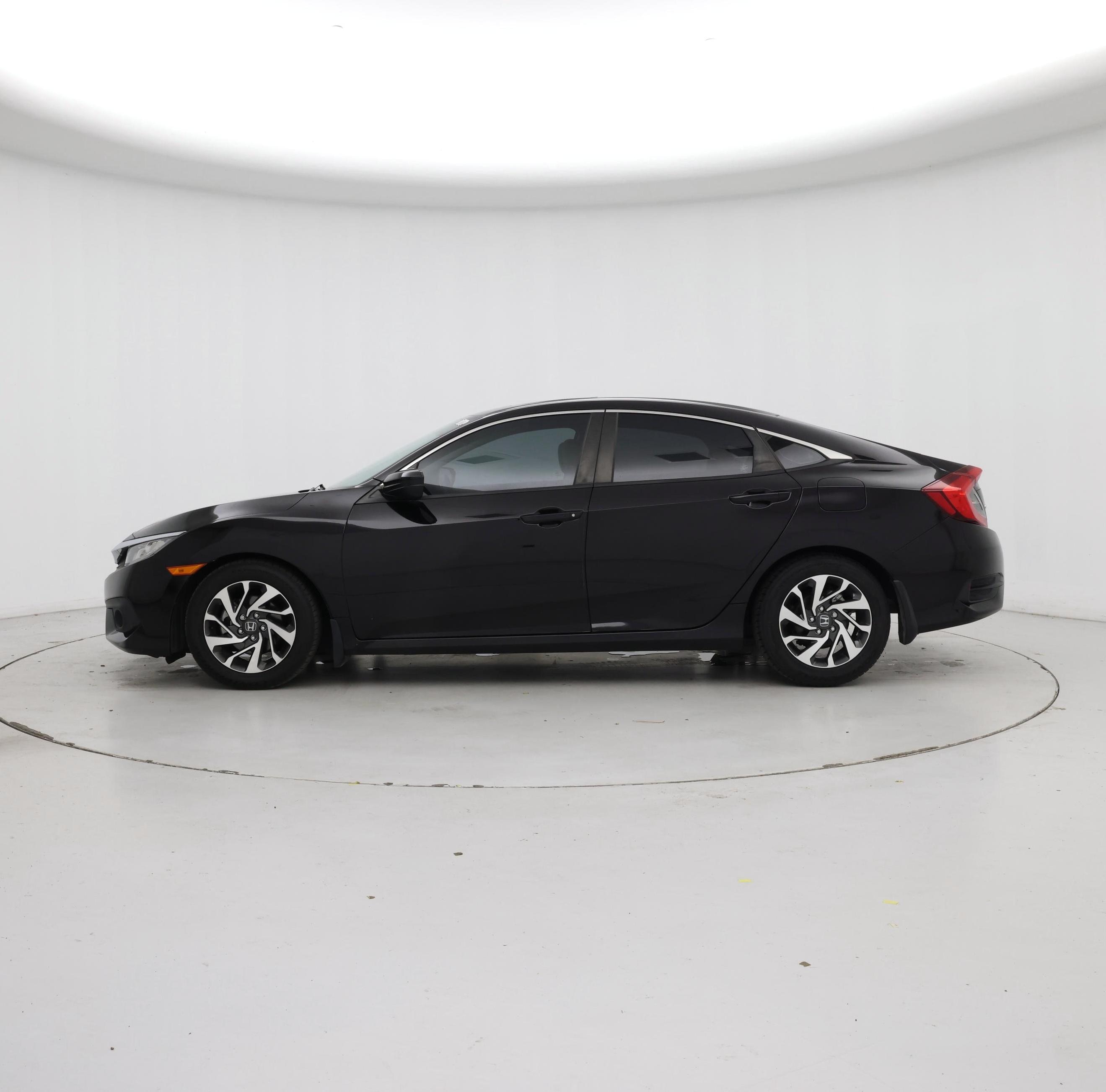 Thumbnail: 2016 Honda Civic - 3