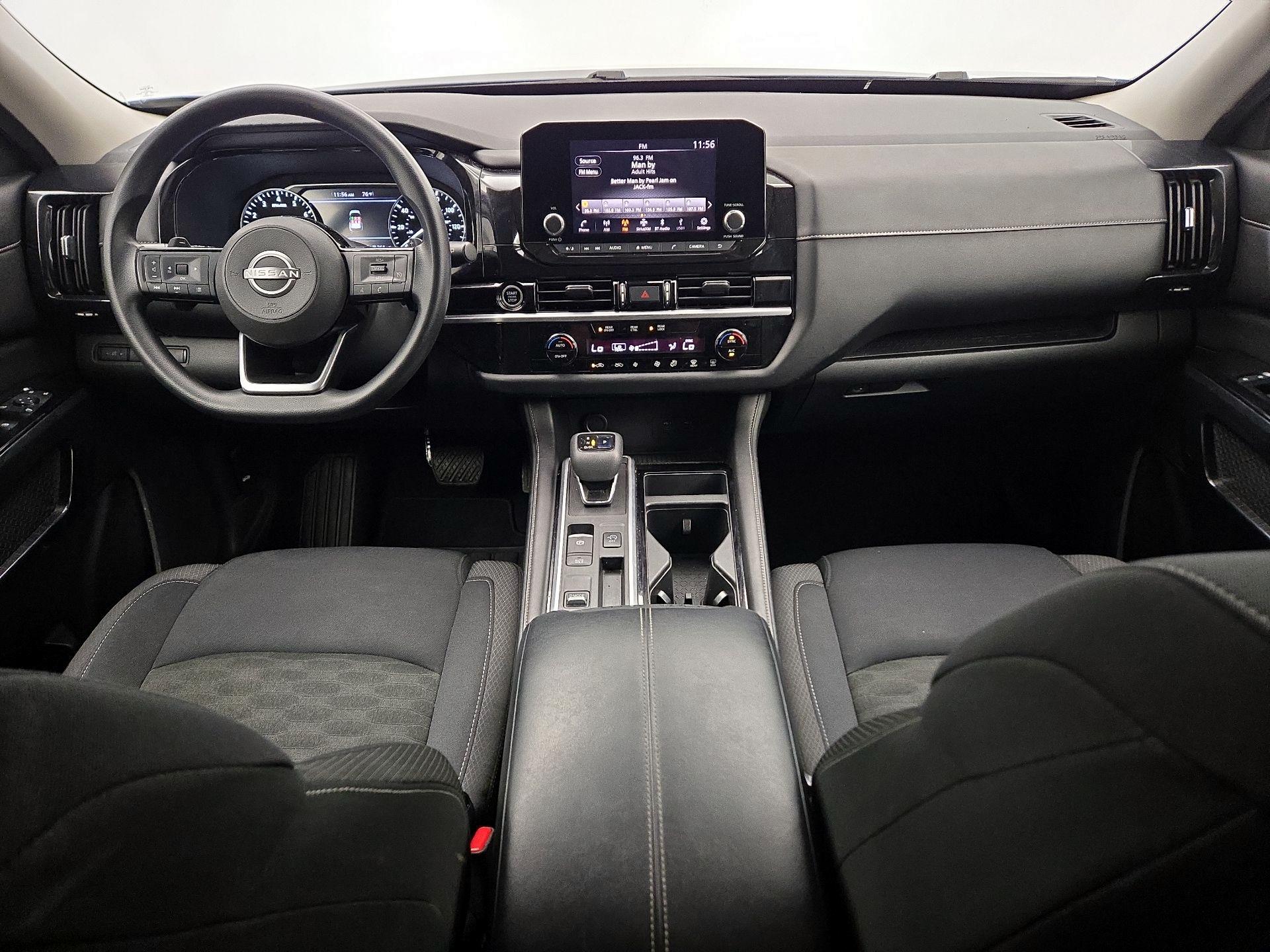 Thumbnail: 2022 Nissan Pathfinder - 9