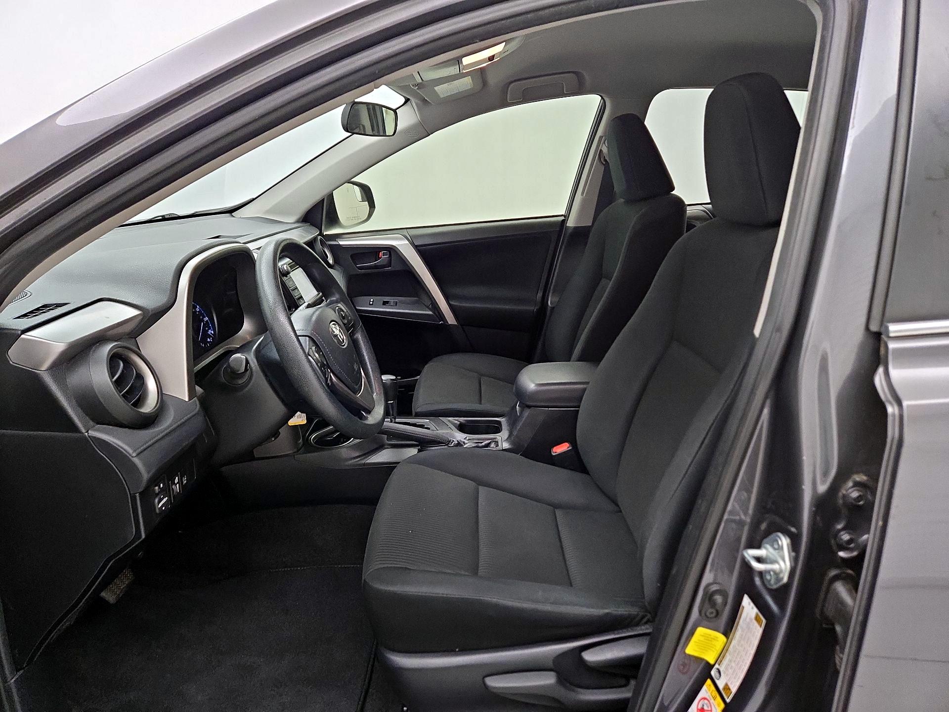 Thumbnail: 2017 Toyota RAV4 - 11
