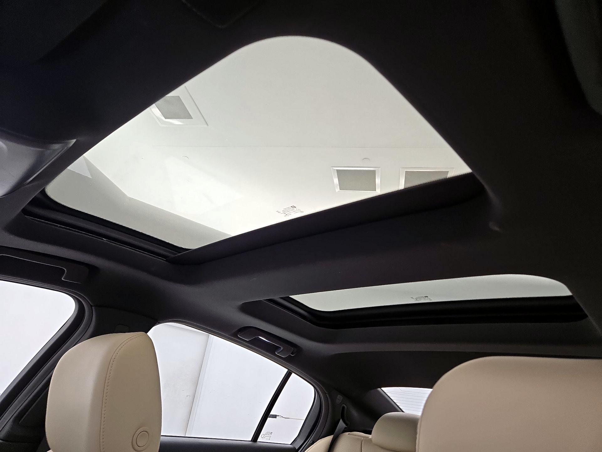 Thumbnail: 2020 Cadillac CT5 - 20