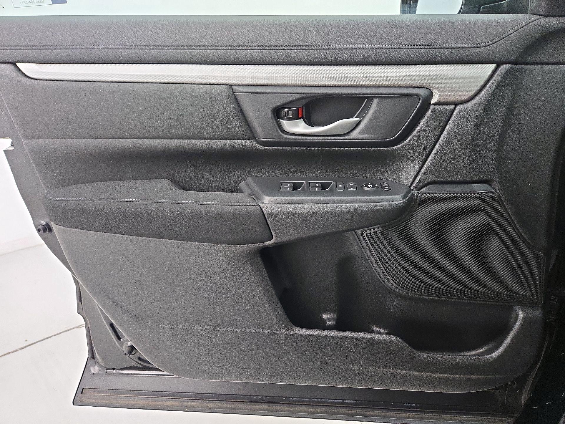 Thumbnail: 2017 Honda CR-V - 12