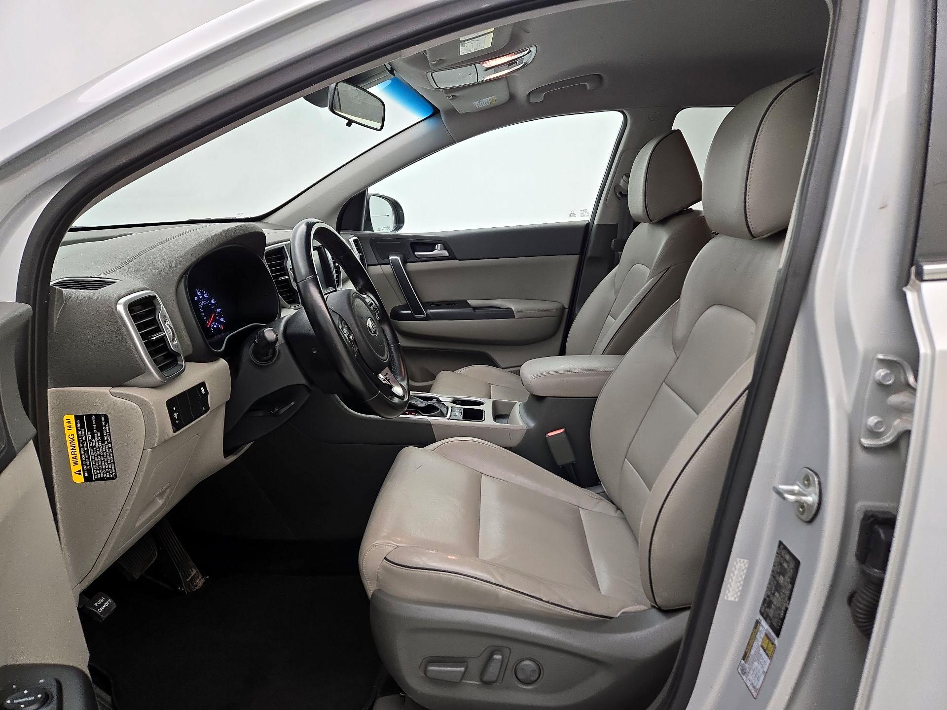 Thumbnail: 2017 Kia Sportage - 11