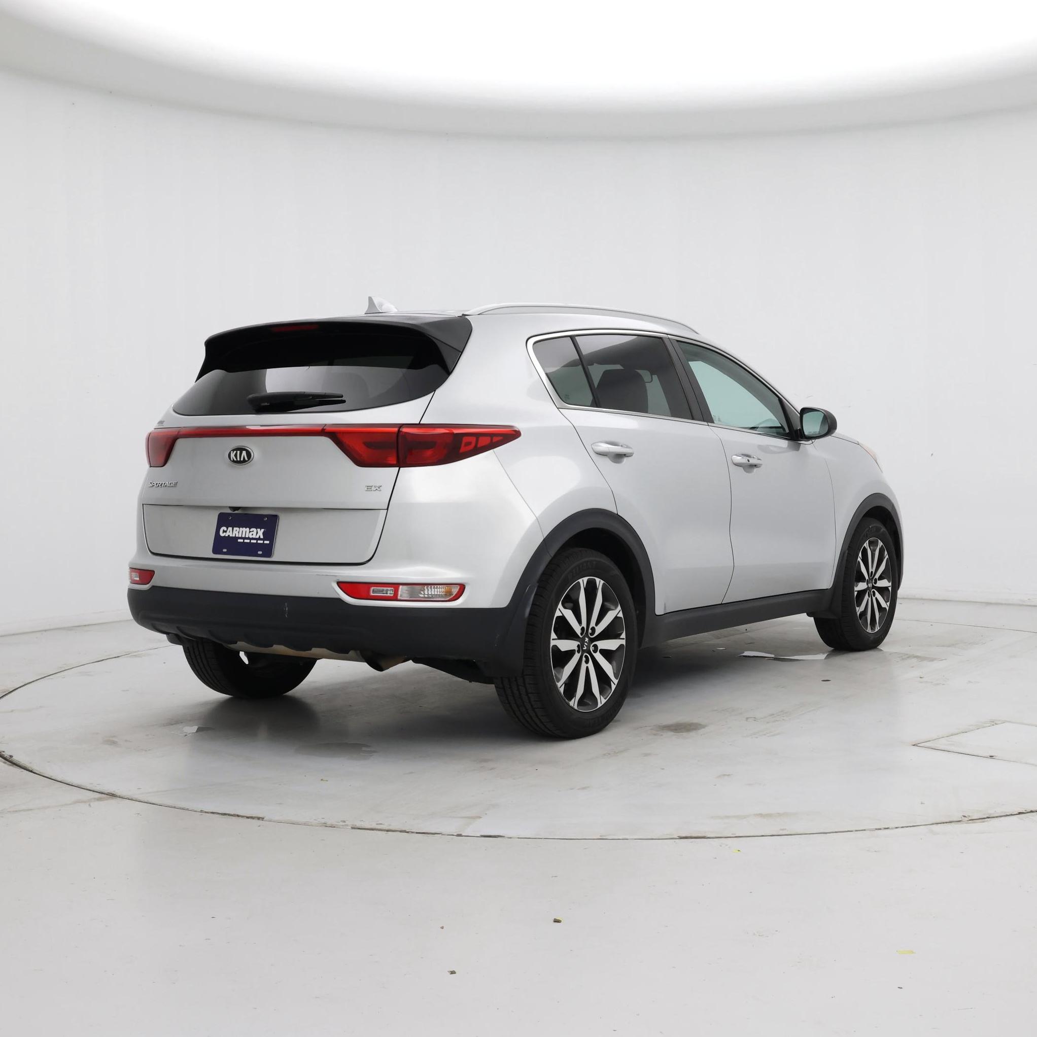 Thumbnail: 2017 Kia Sportage - 8