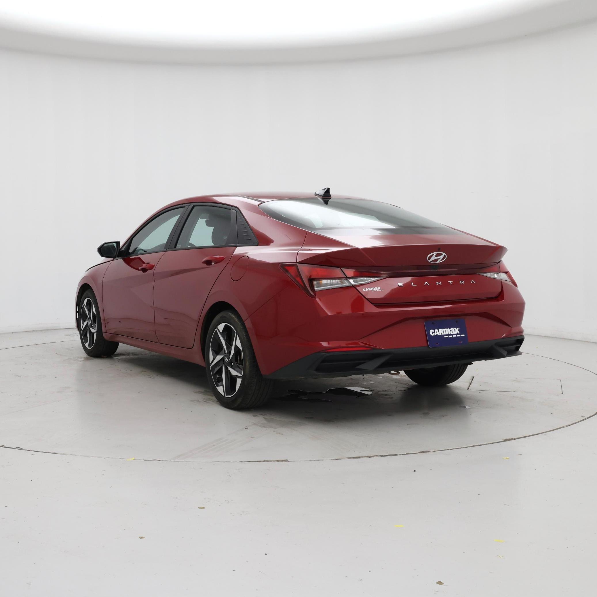 Thumbnail: 2023 Hyundai Elantra - 2