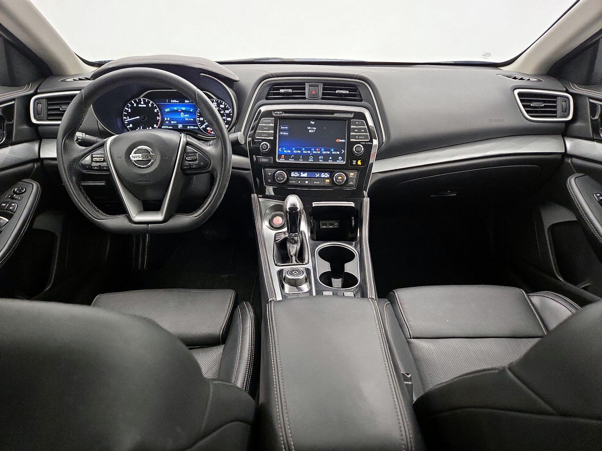 Thumbnail: 2016 Nissan Maxima - 9