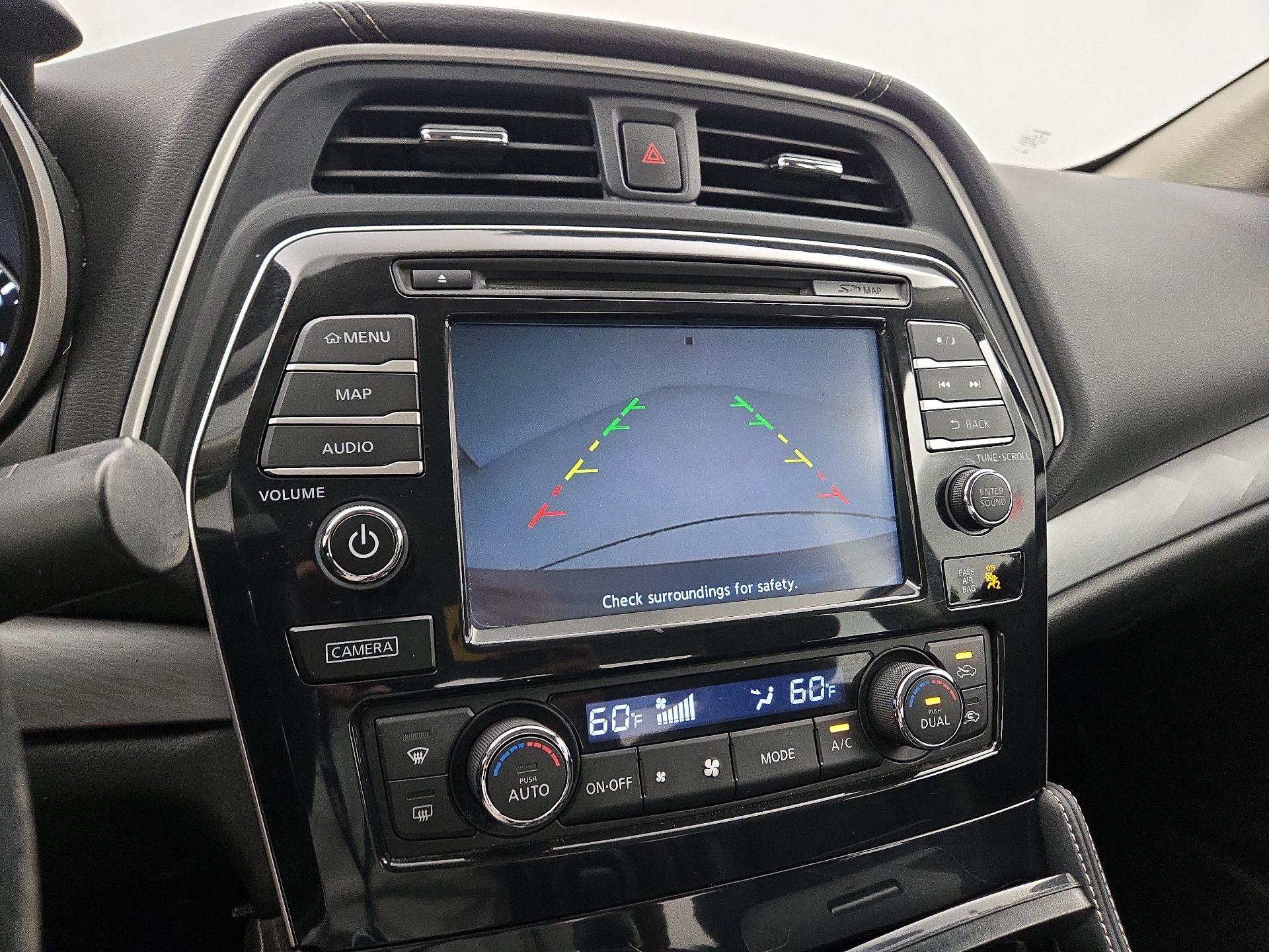 Thumbnail: 2016 Nissan Maxima - 14