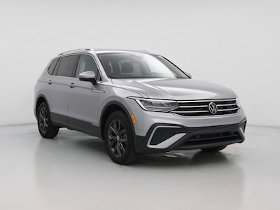 Silver 2022 Volkswagen Tiguan SE