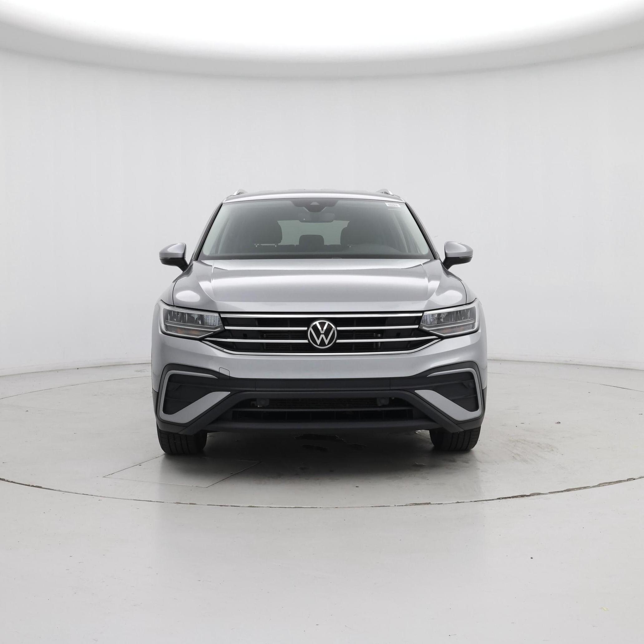 Thumbnail: 2022 Volkswagen Tiguan - 5