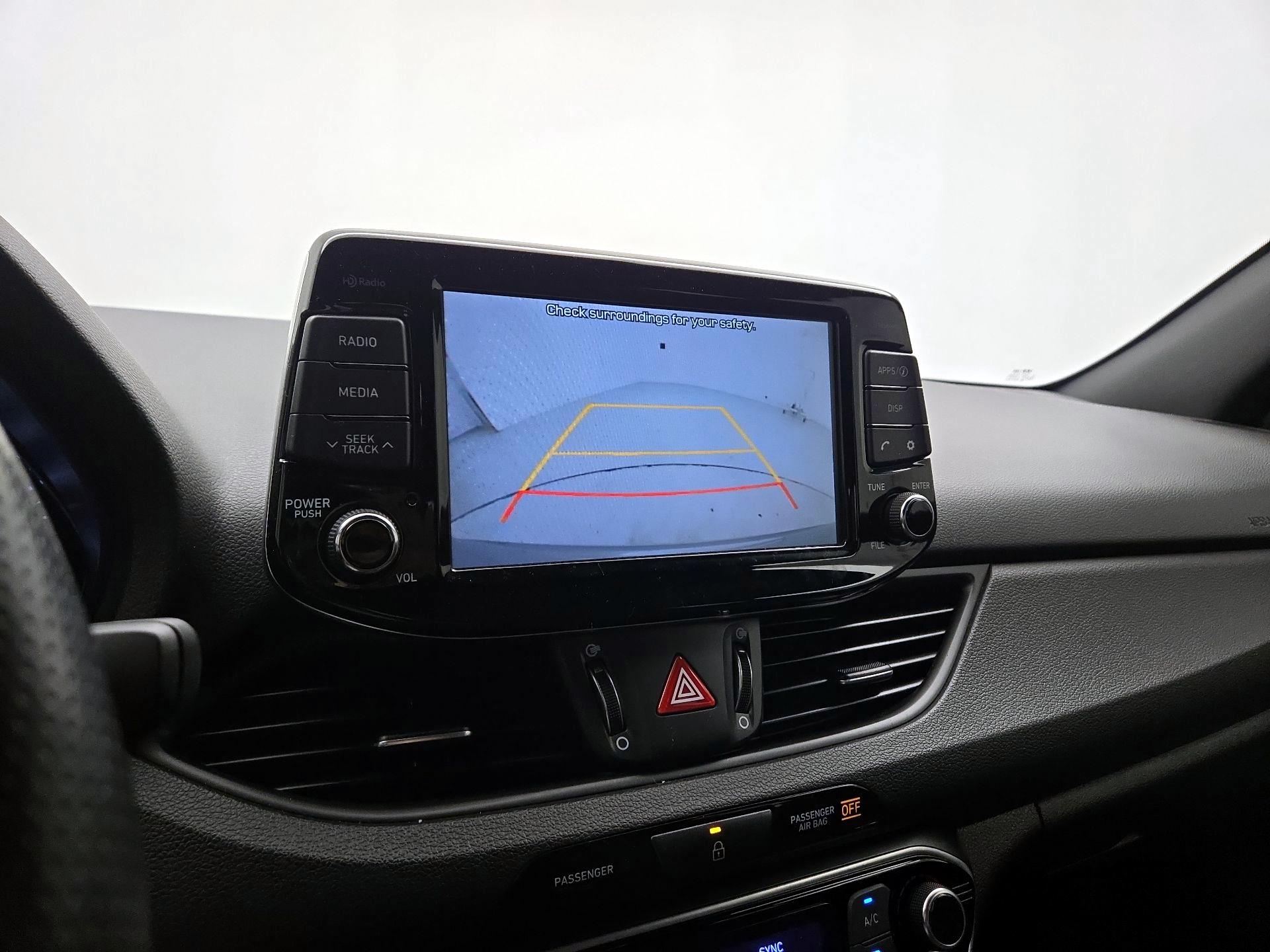 Thumbnail: 2020 Hyundai Elantra - 14