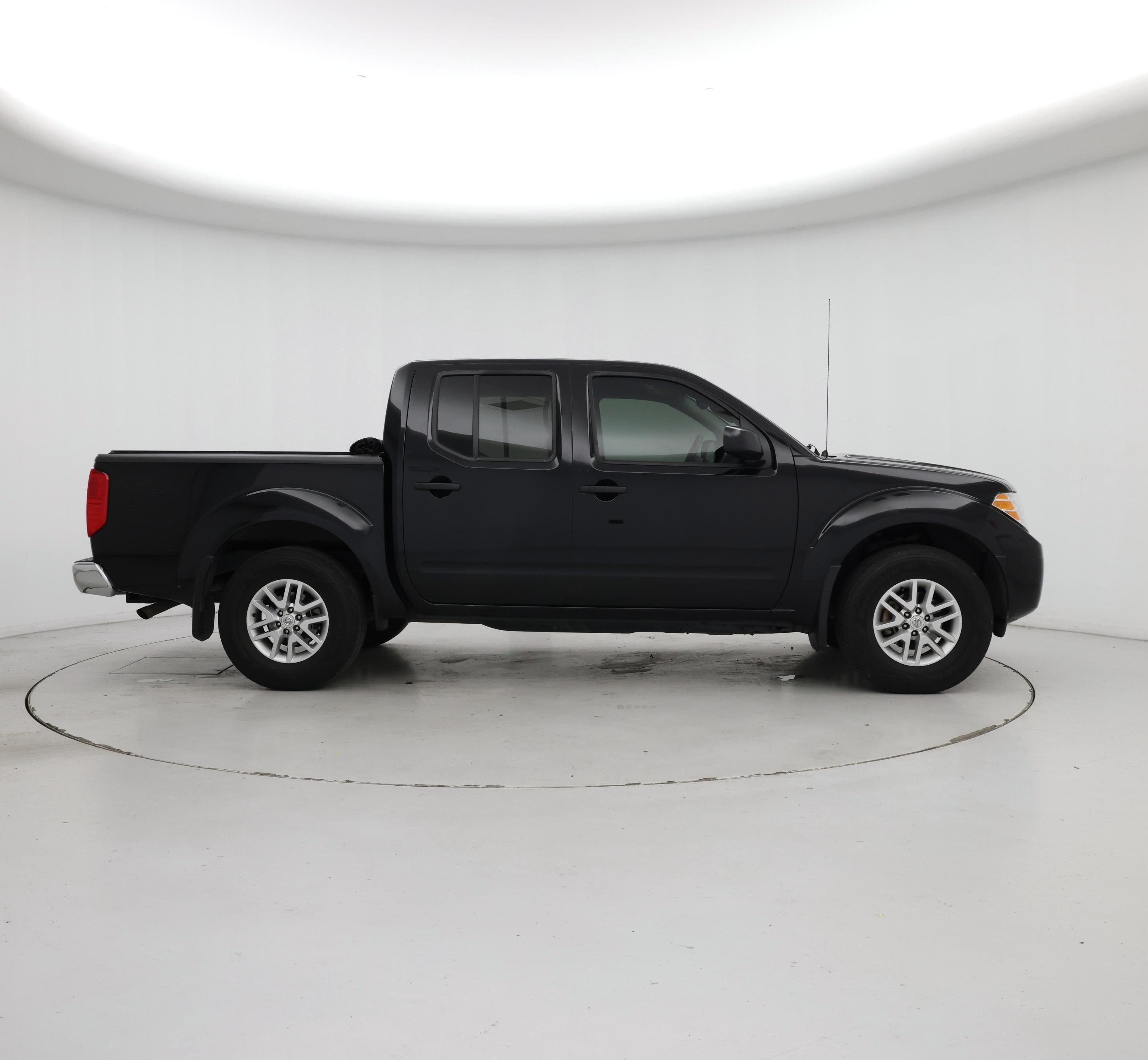 Thumbnail: 2021 Nissan Frontier - 7