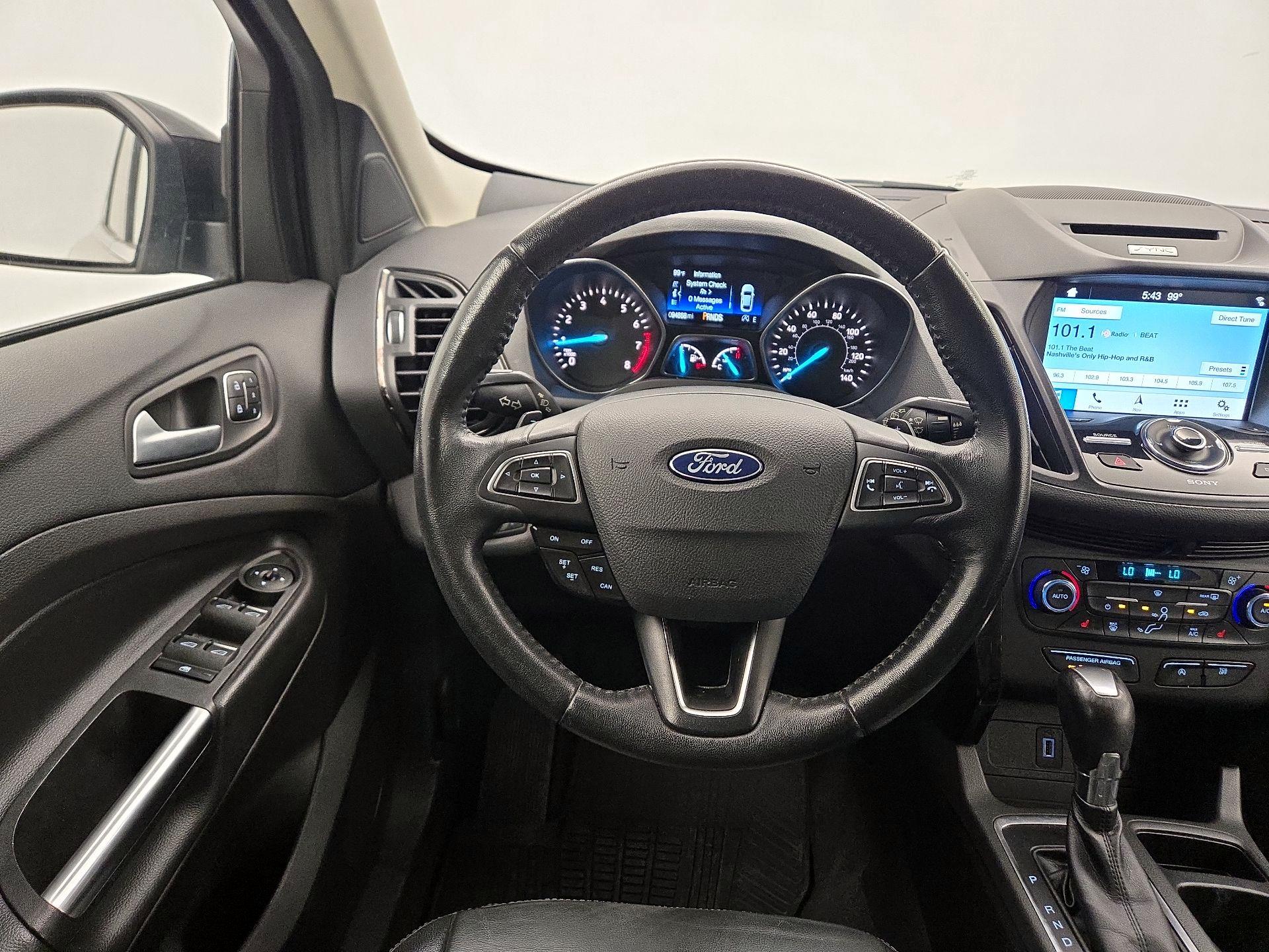 Thumbnail: 2017 Ford Escape - 10