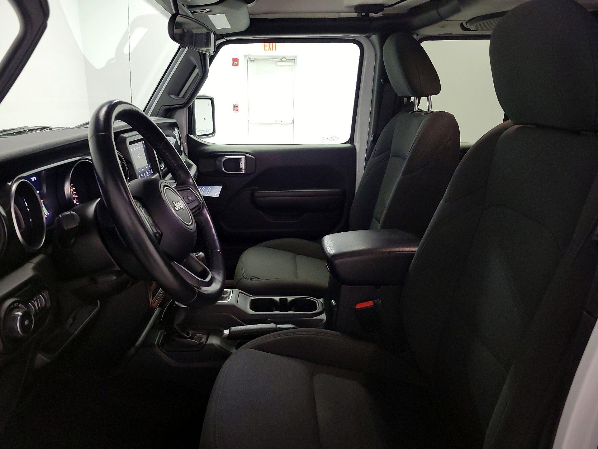 Thumbnail: 2021 Jeep Wrangler - 11