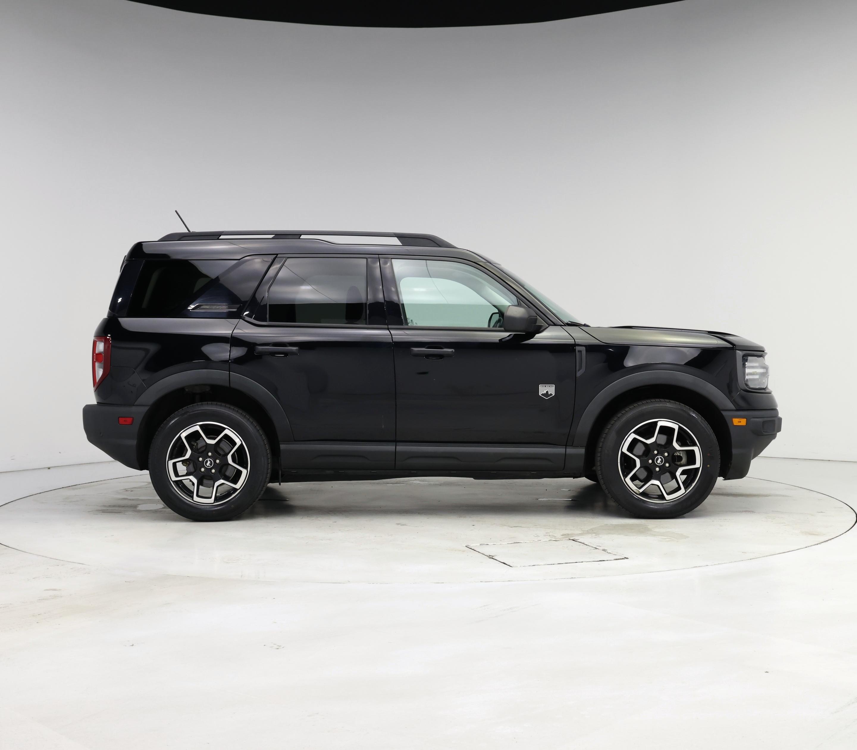 Thumbnail: 2021 Ford Bronco Sport - 7