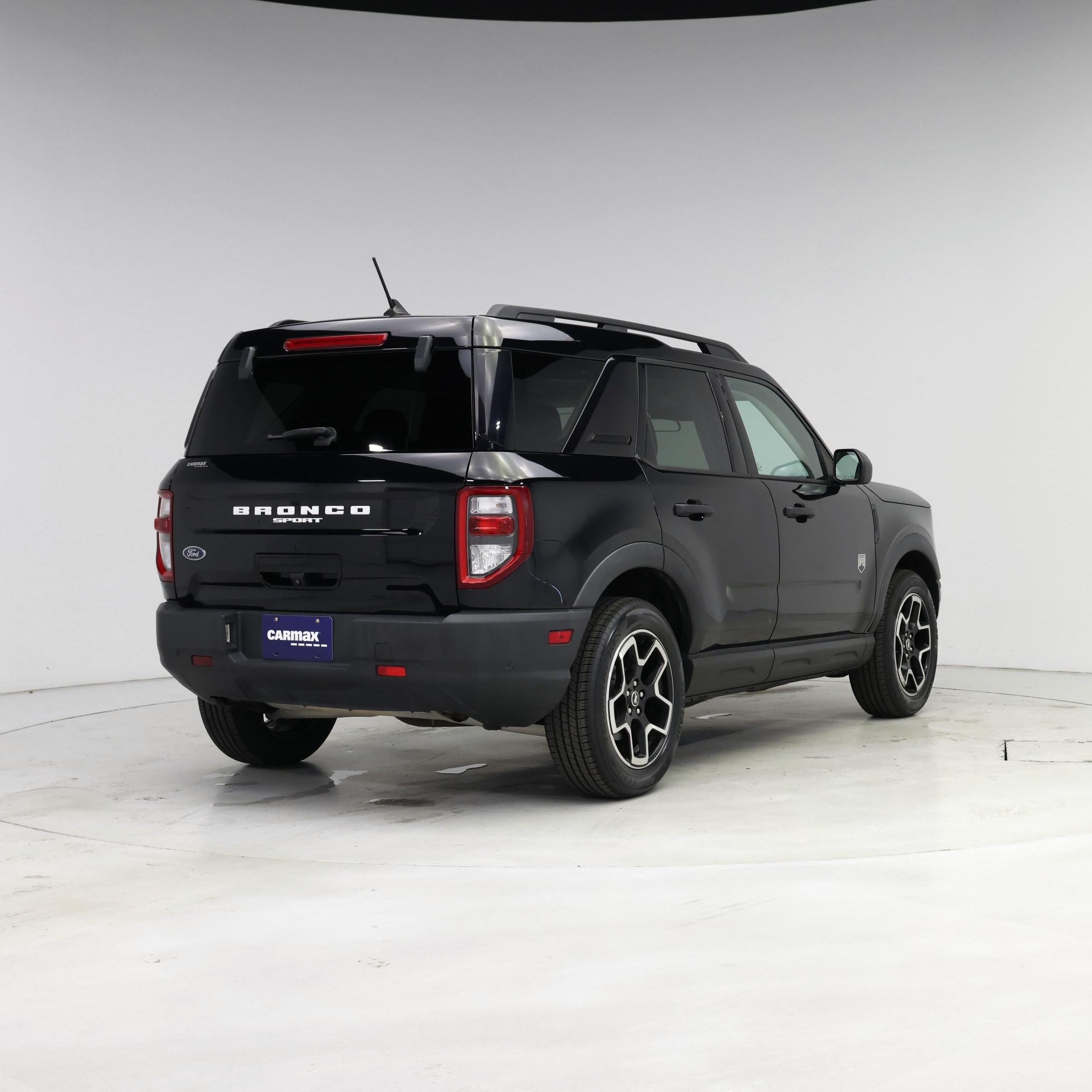 Thumbnail: 2021 Ford Bronco Sport - 8