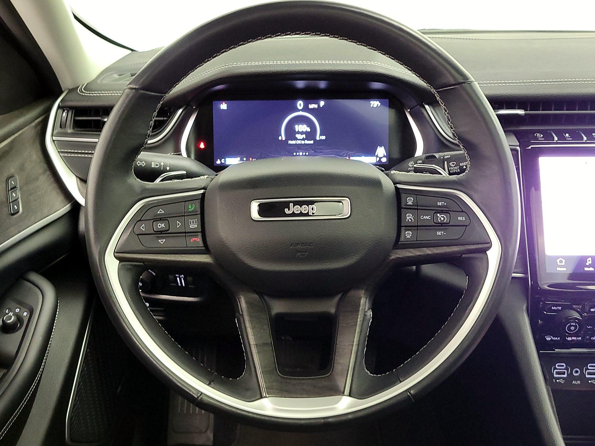Thumbnail: 2022 Jeep Grand Cherokee - 10