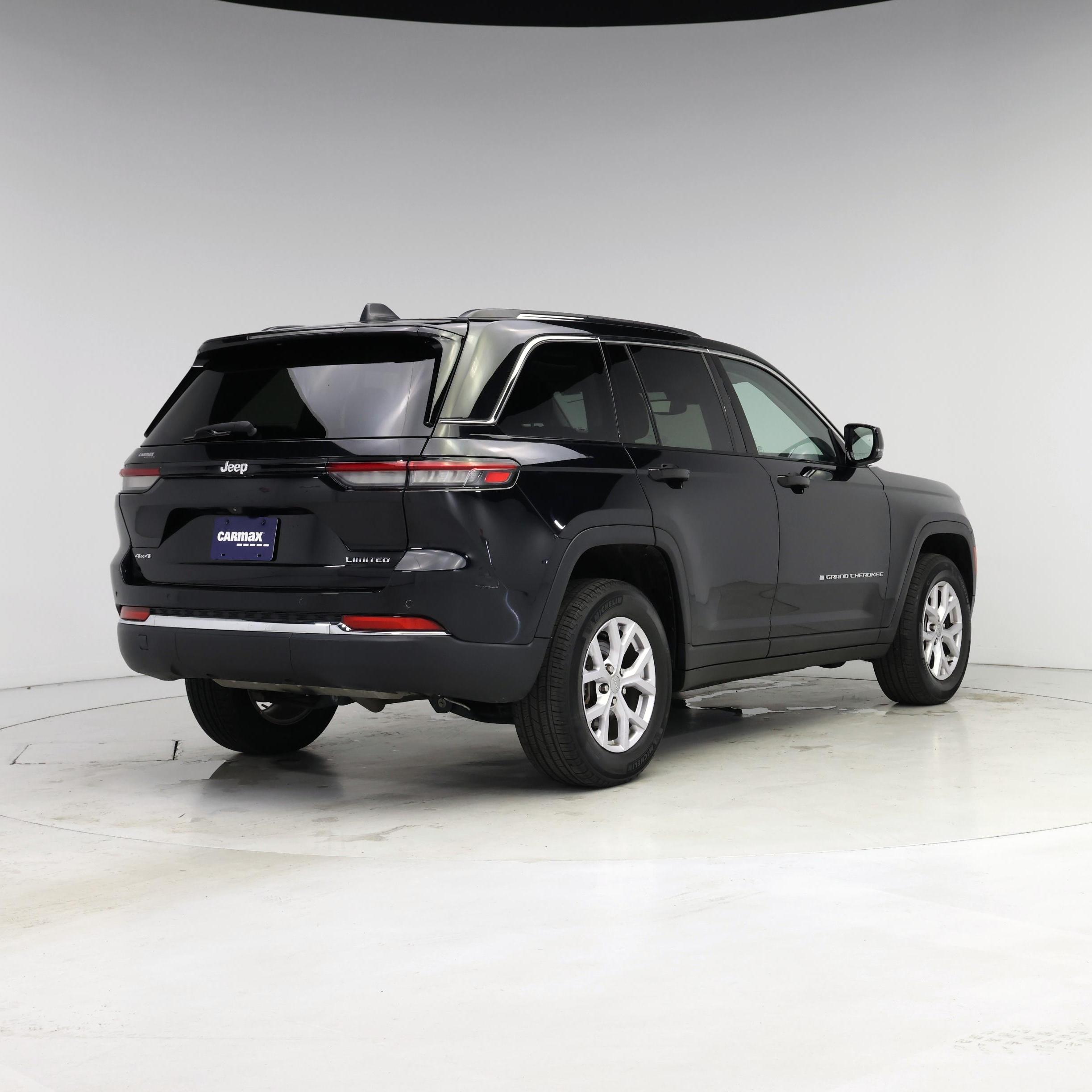 Thumbnail: 2022 Jeep Grand Cherokee - 8