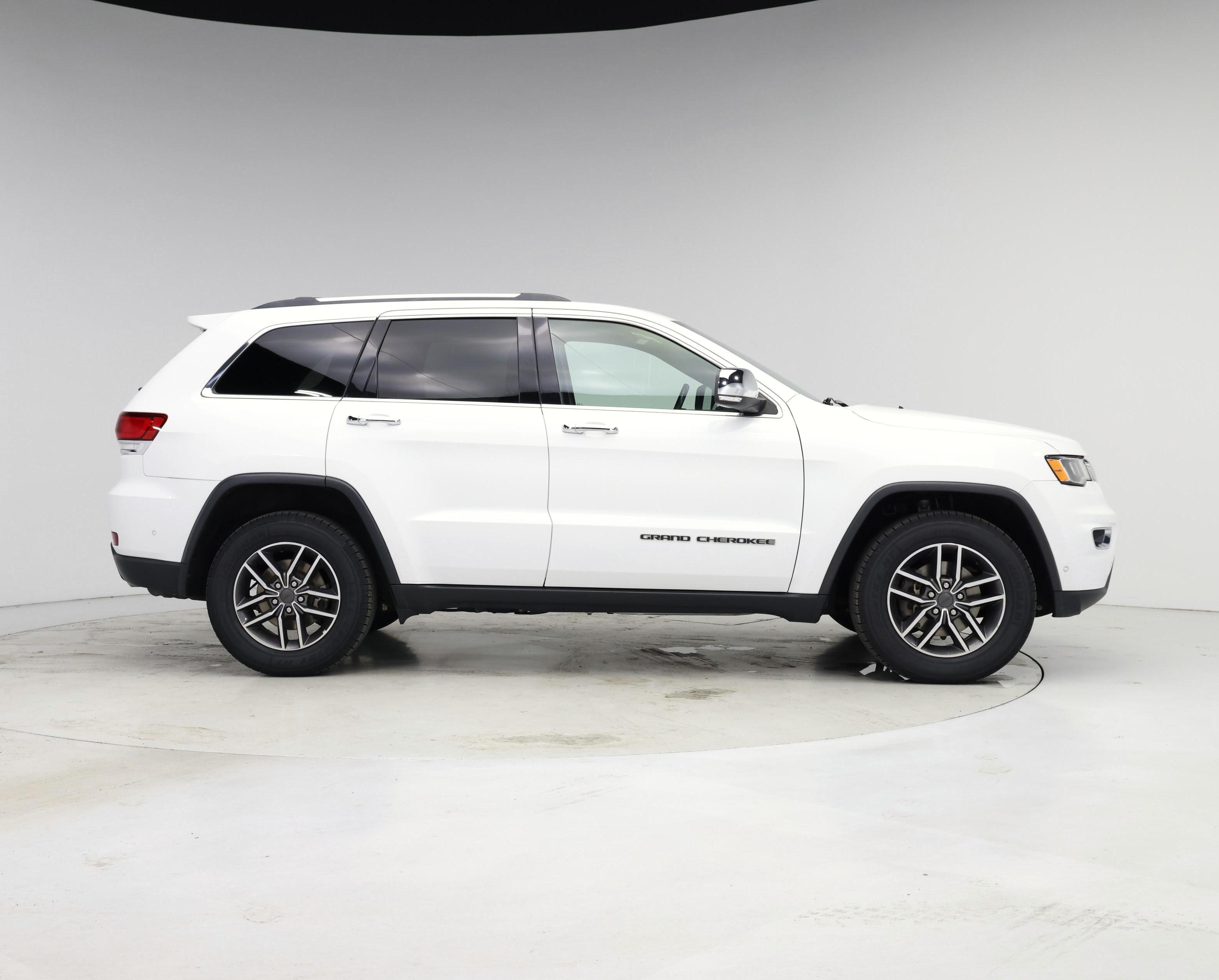 Thumbnail: 2020 Jeep Grand Cherokee - 7