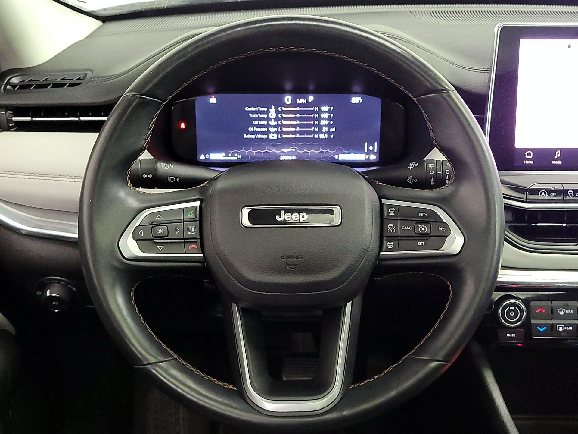 Thumbnail: 2022 Jeep Compass - 10