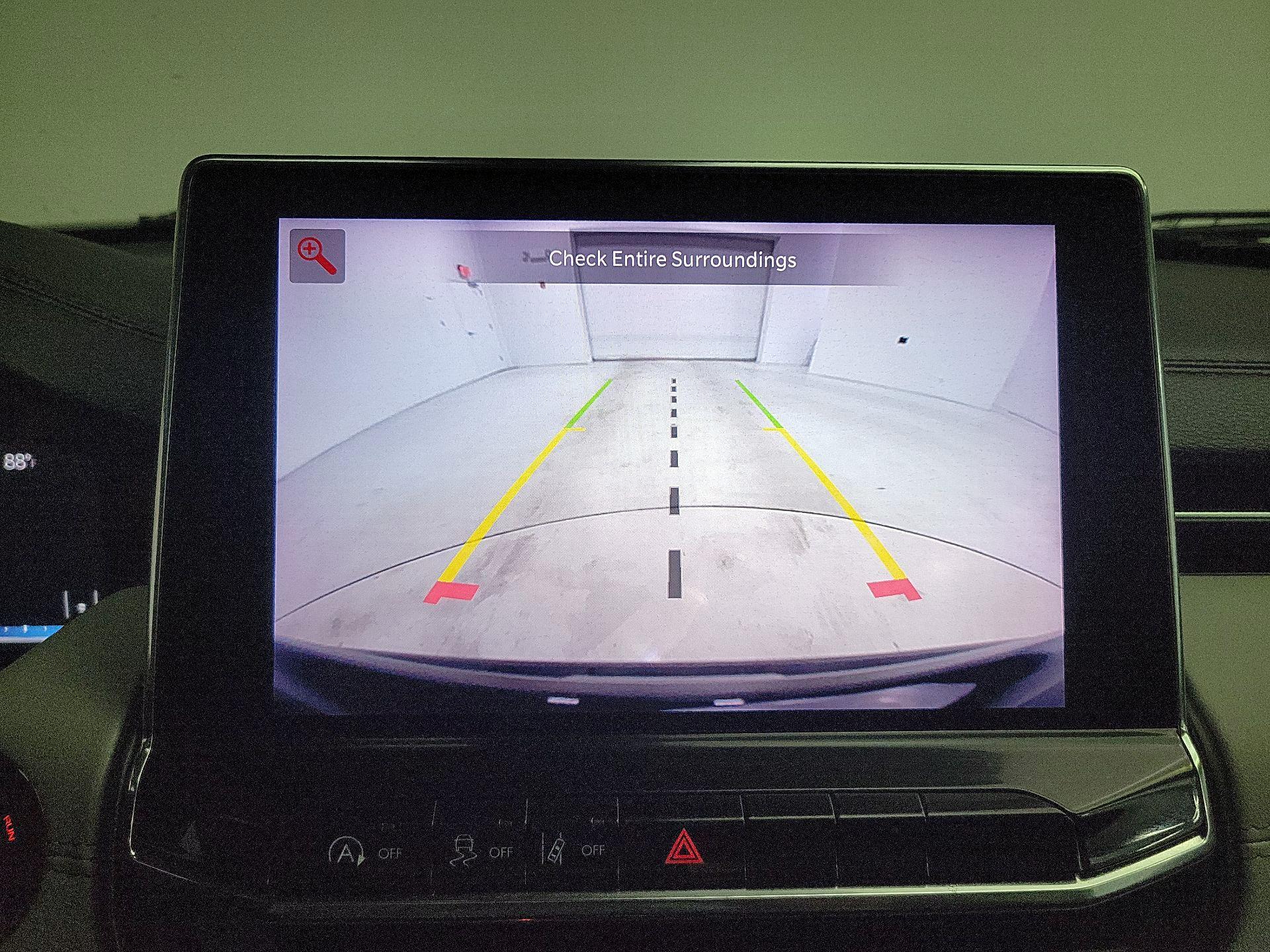 Thumbnail: 2022 Jeep Compass - 15