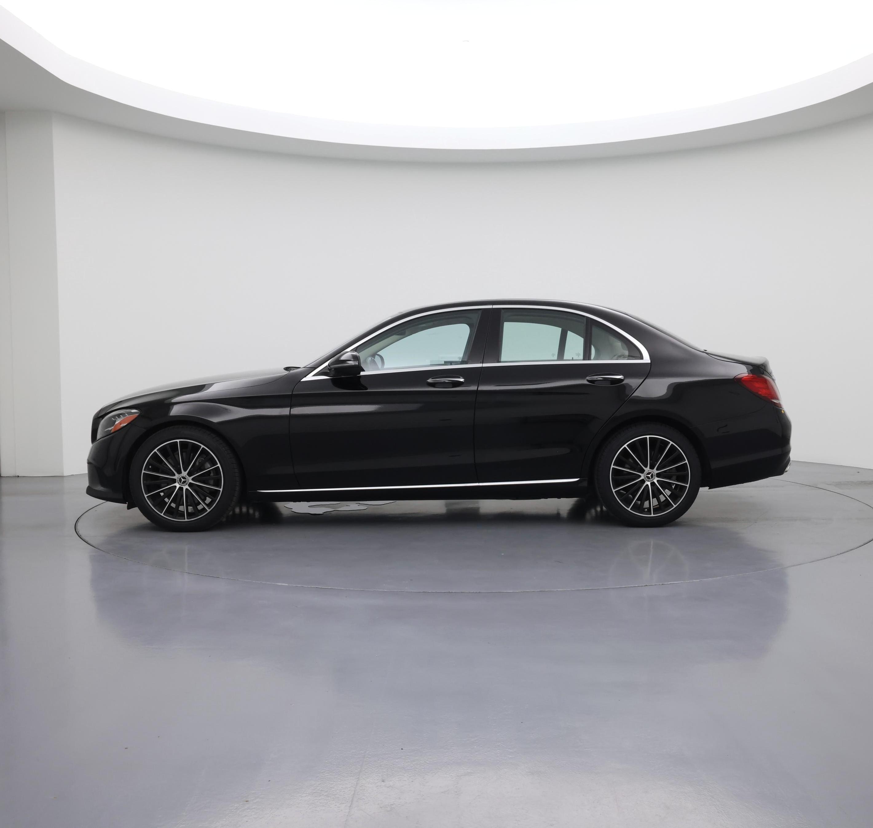 Thumbnail: 2021 Mercedes-Benz C-Class - 3