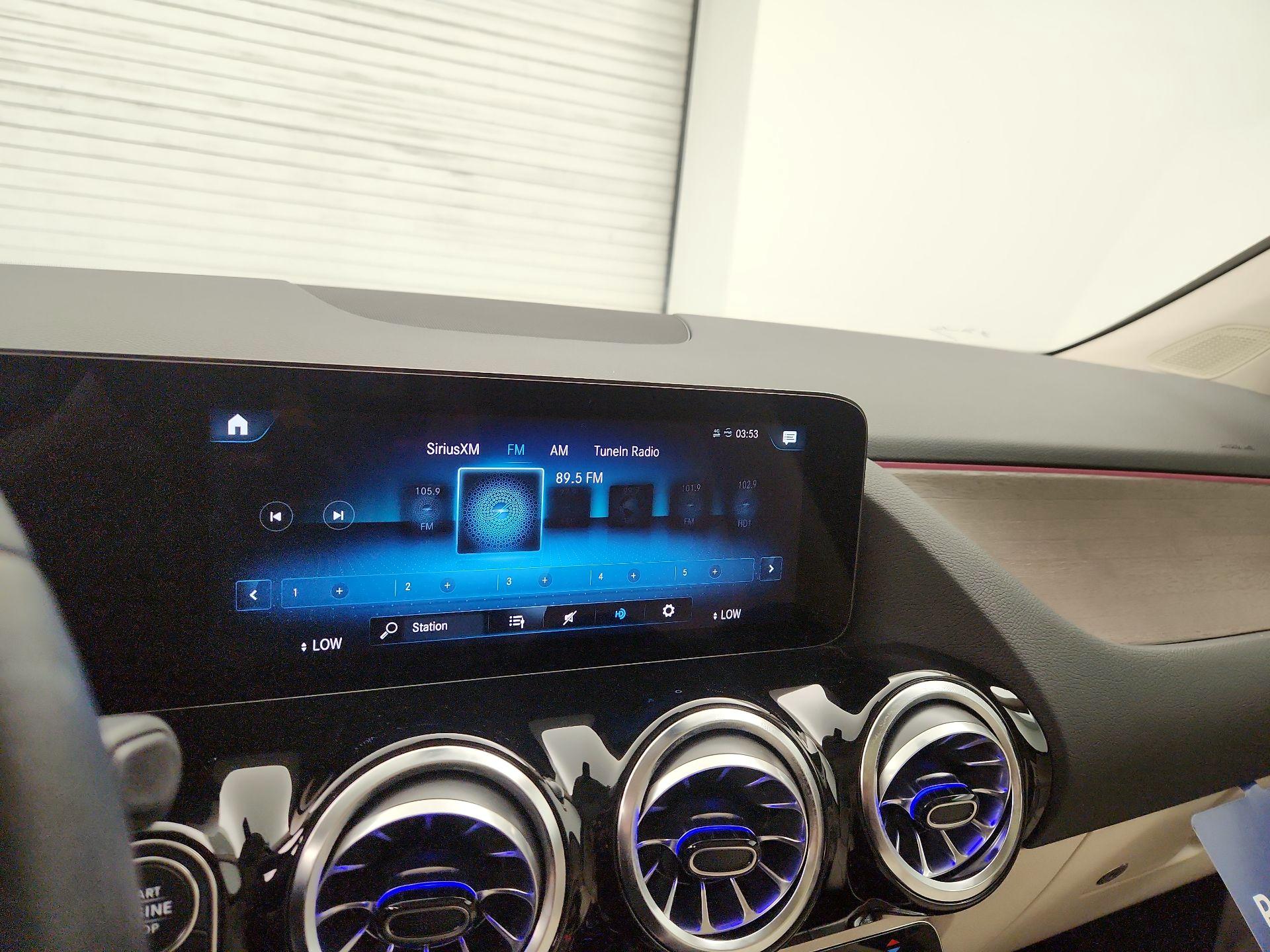Thumbnail: 2023 Mercedes-Benz GLA - 15