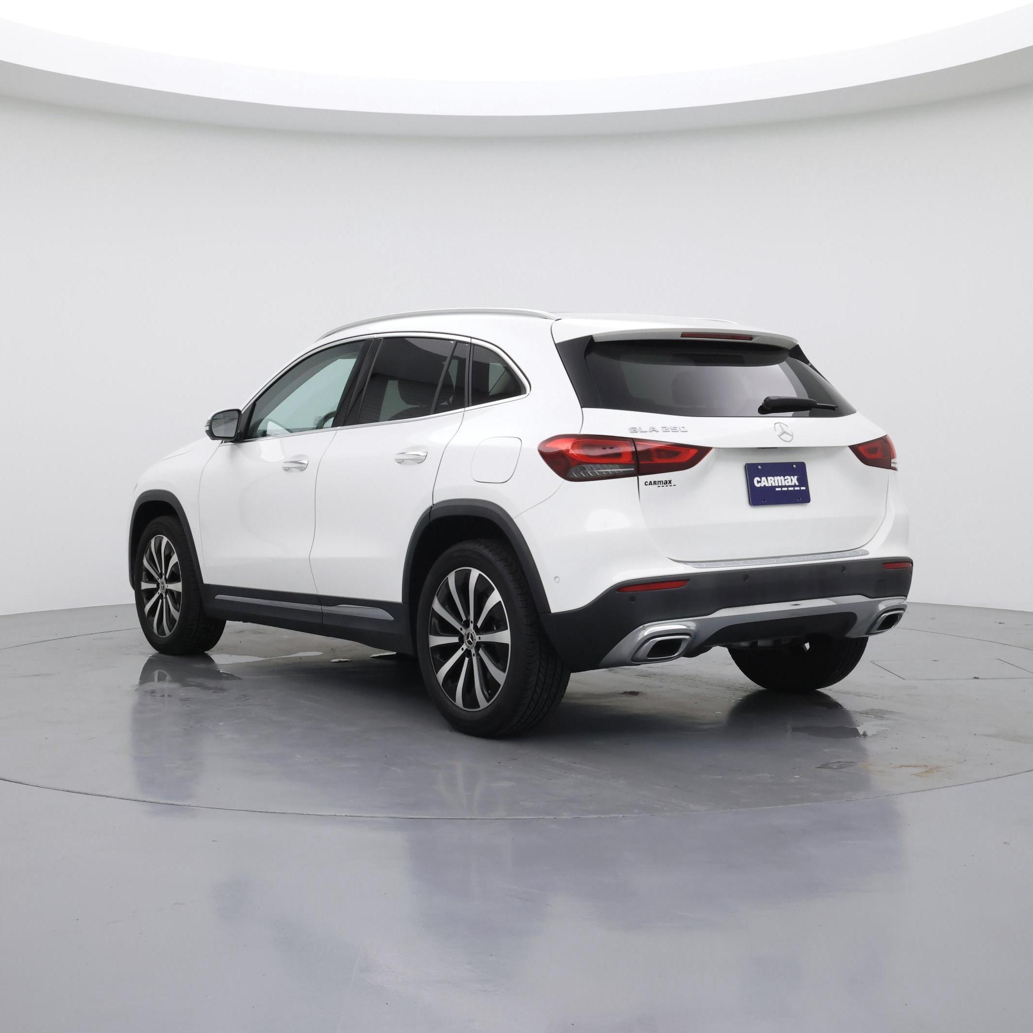 Thumbnail: 2023 Mercedes-Benz GLA - 2