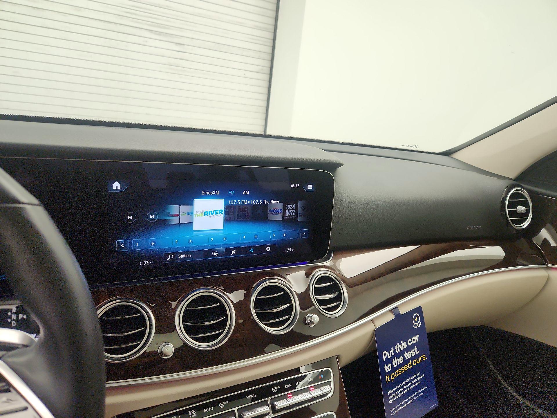 Thumbnail: 2022 Mercedes-Benz E-Class - 15