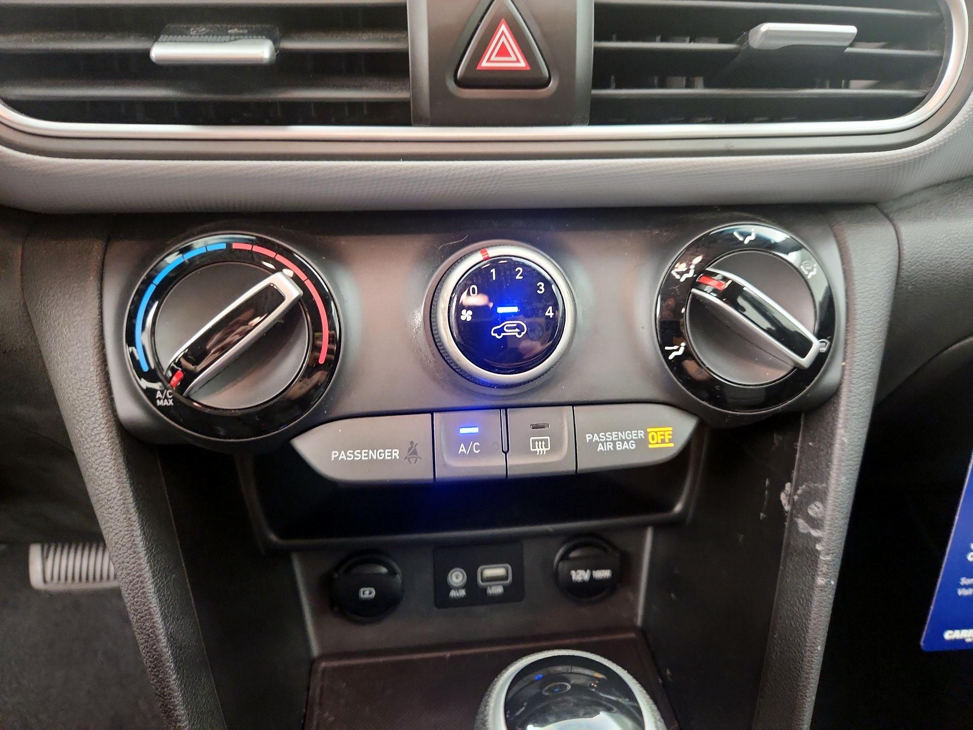 Thumbnail: 2021 Hyundai Kona - 16