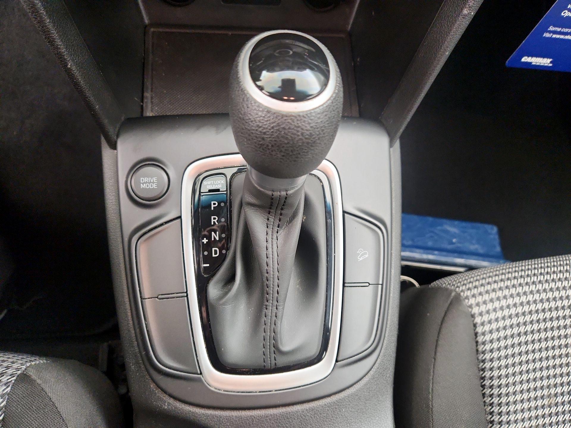 Thumbnail: 2021 Hyundai Kona - 17