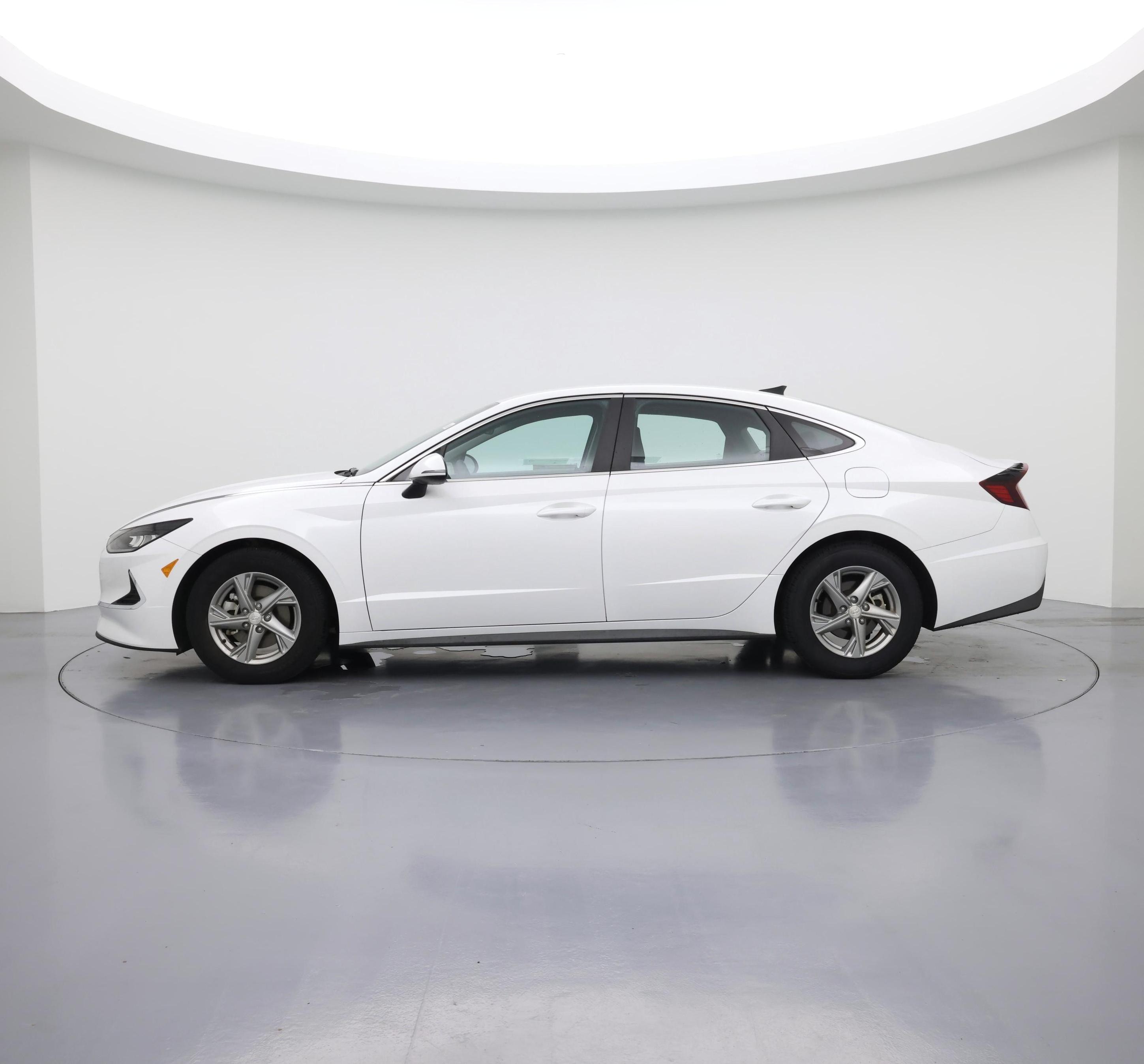 Thumbnail: 2022 Hyundai Sonata - 3
