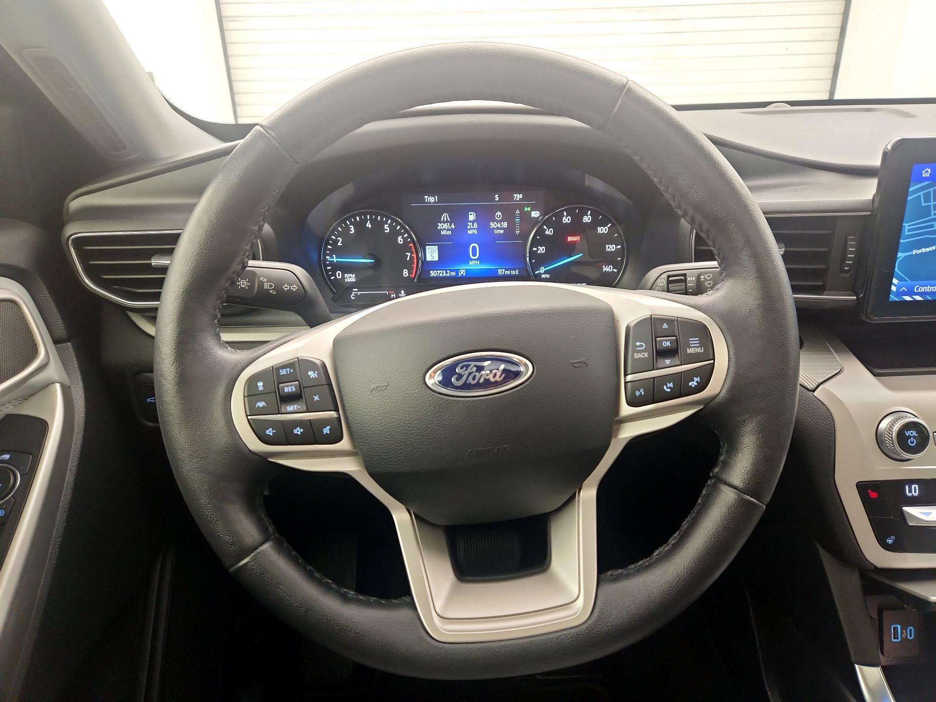 Thumbnail: 2021 Ford Explorer - 10