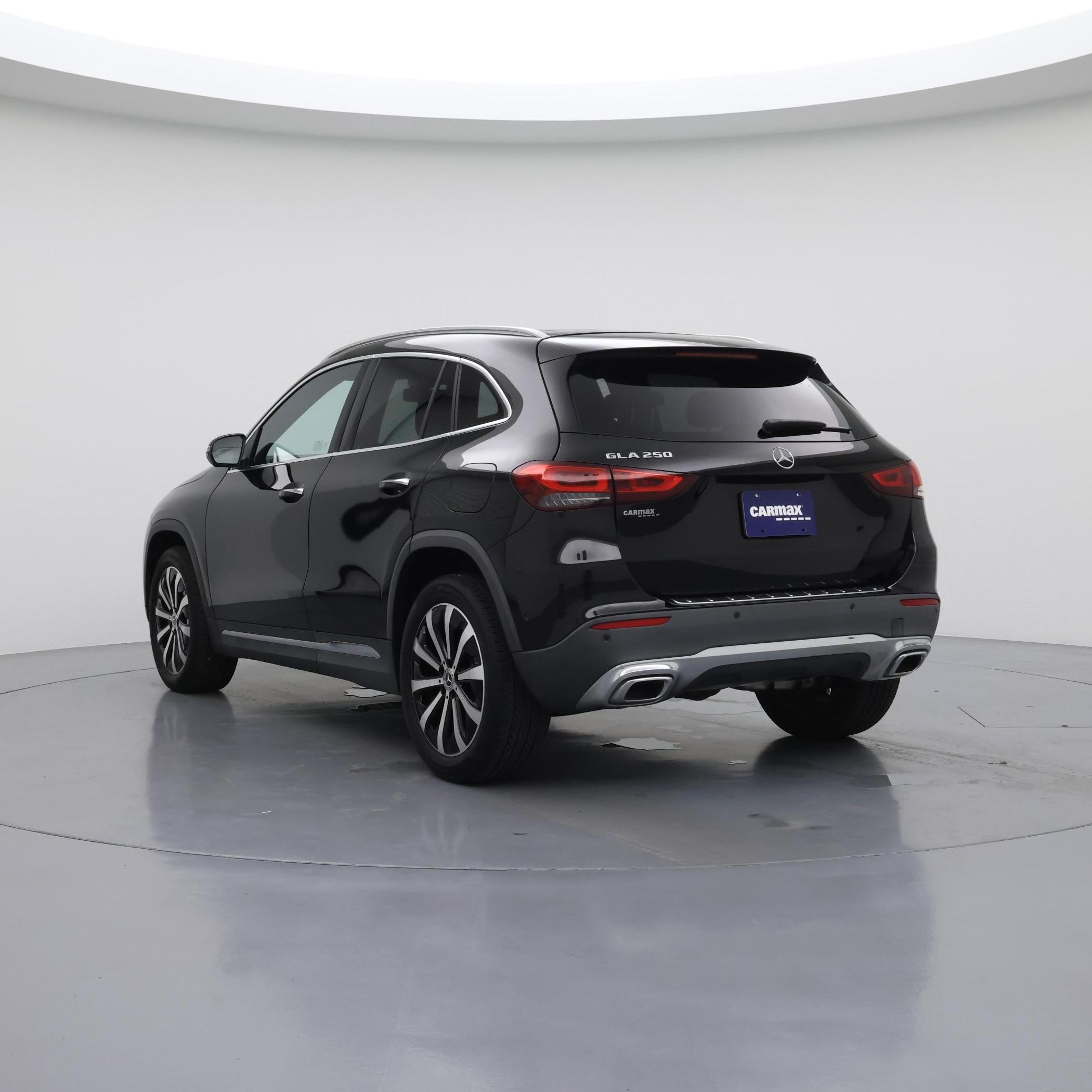 Thumbnail: 2022 Mercedes-Benz GLA - 2
