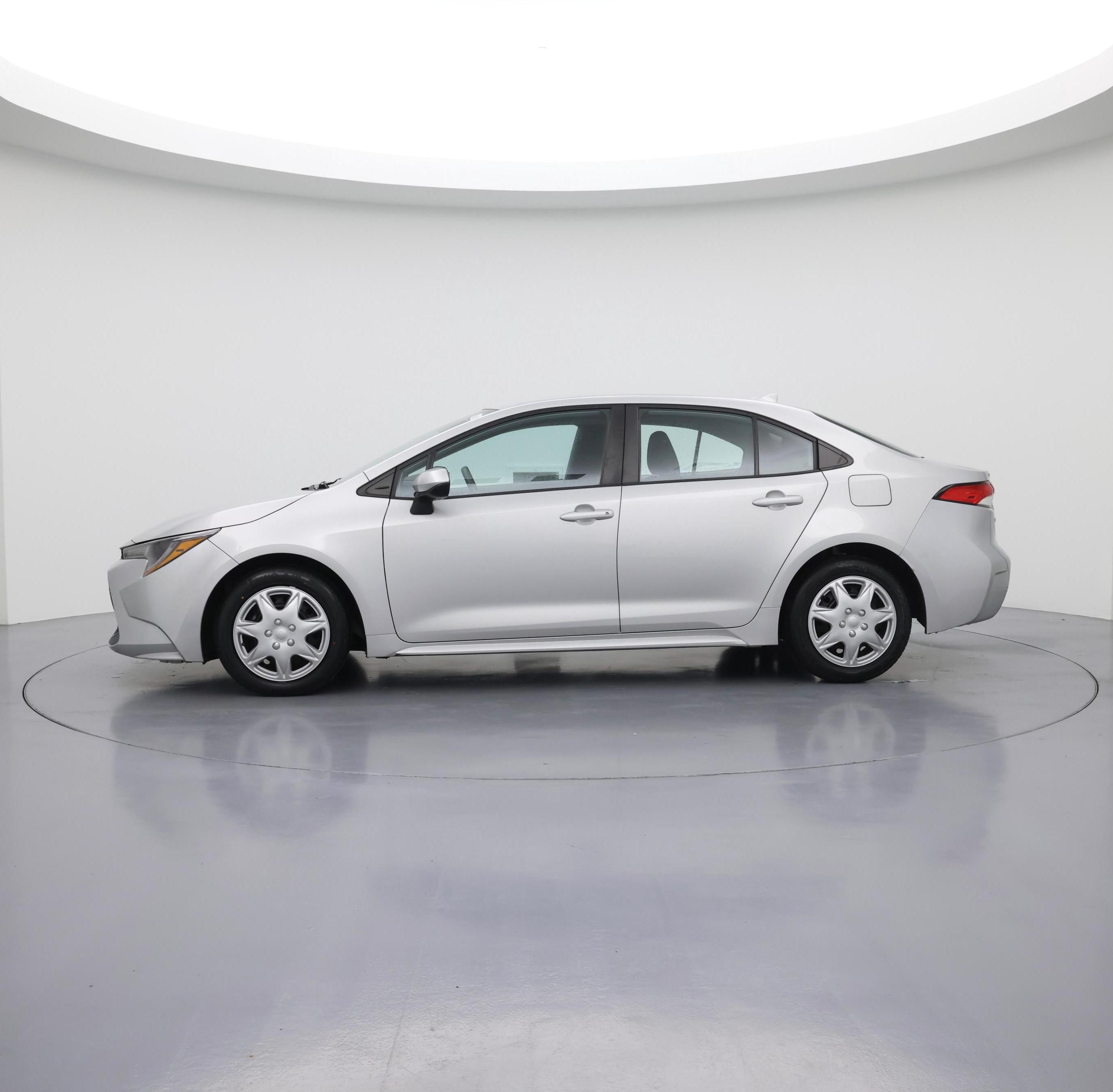 Thumbnail: 2021 Toyota Corolla - 3