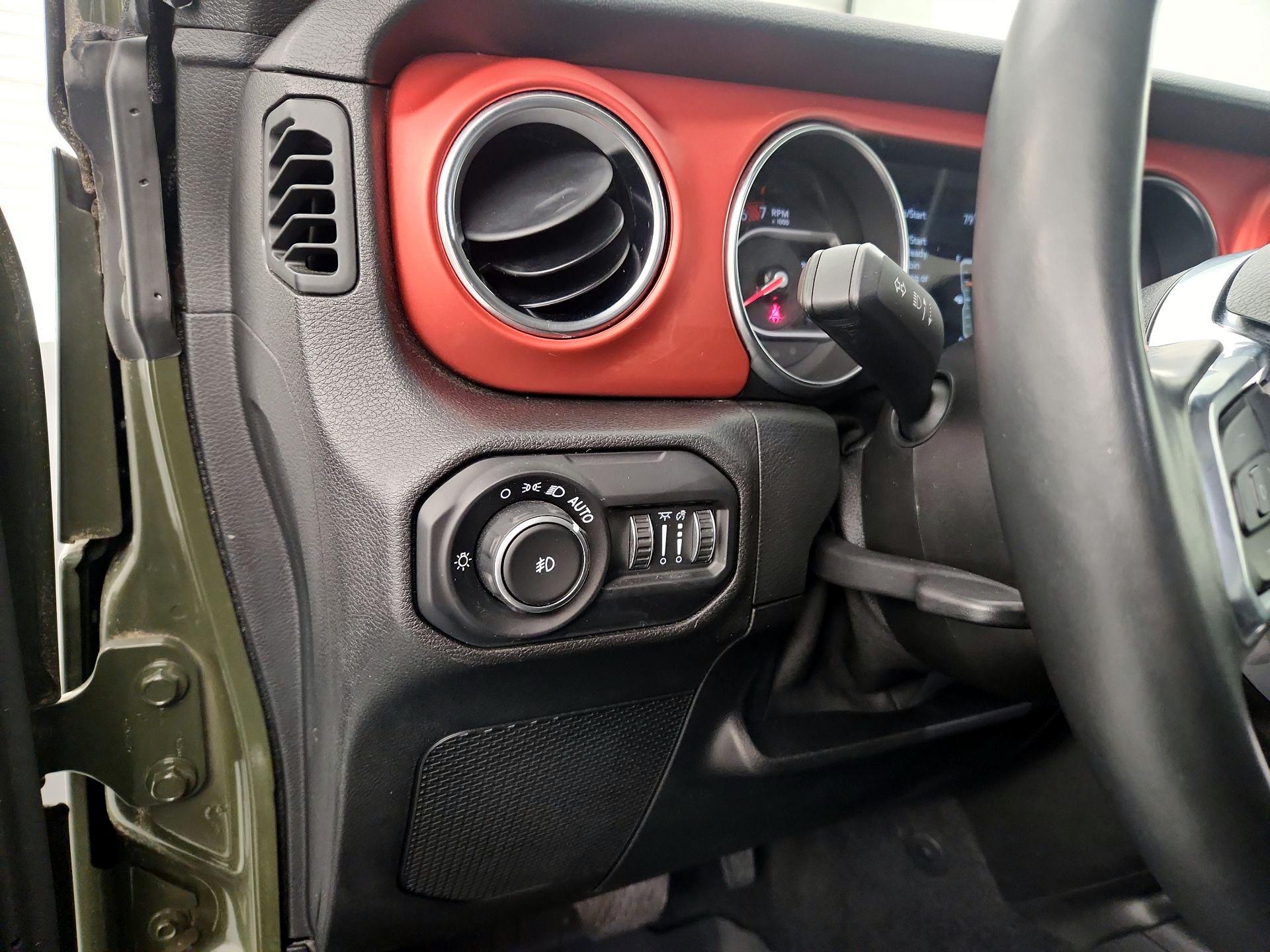 Thumbnail: 2021 Jeep Wrangler - 13