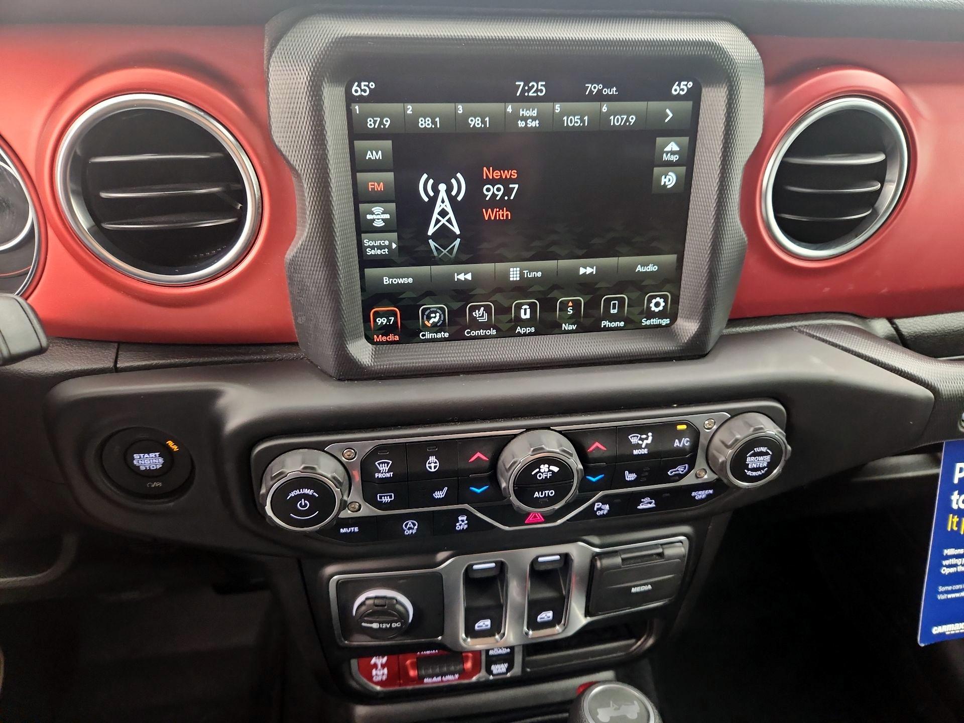 Thumbnail: 2021 Jeep Wrangler - 16