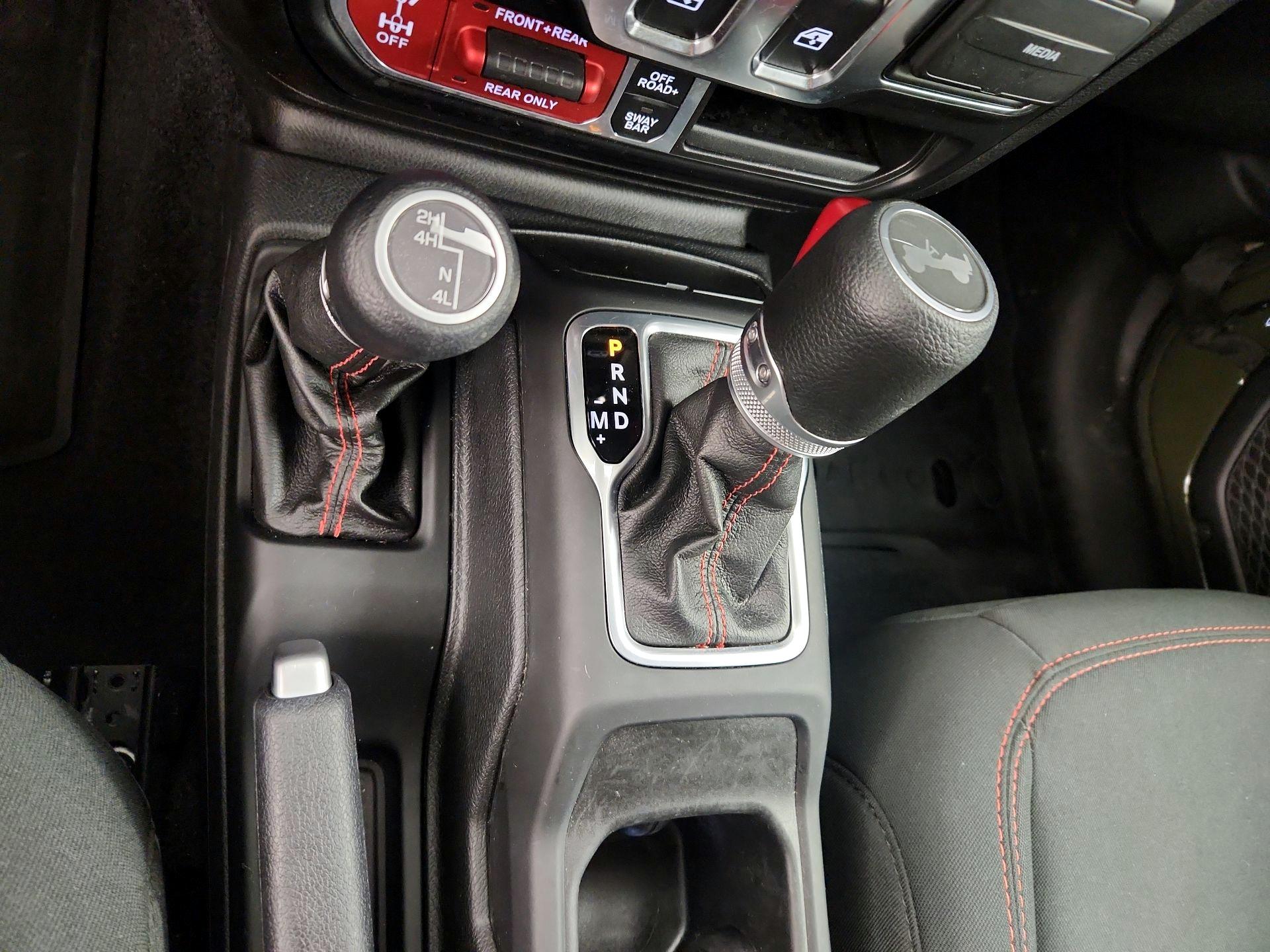 Thumbnail: 2021 Jeep Wrangler - 18