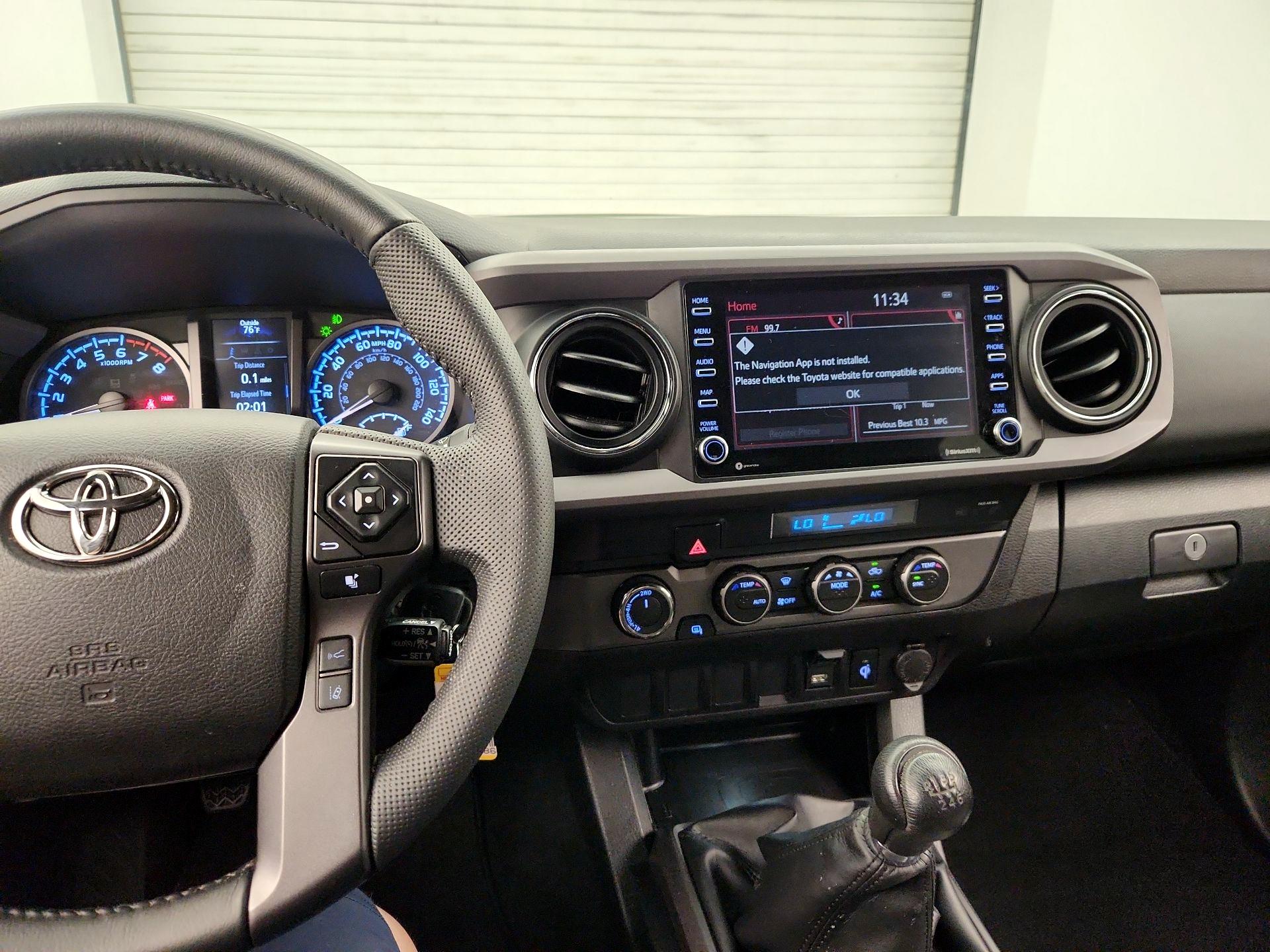Thumbnail: 2022 Toyota Tacoma - 9